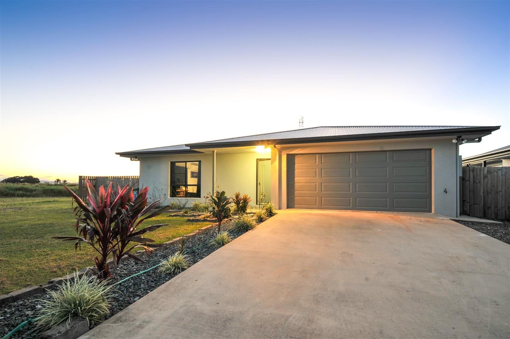 10 Figtree Street, PROSERPINE QLD 4800, Proserpine - Image 1