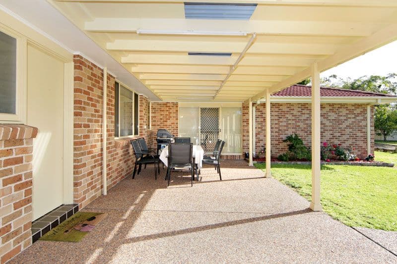 5 Oxford Drive, LAKE HAVEN NSW 2263, Lake Haven - Thumbnail 5