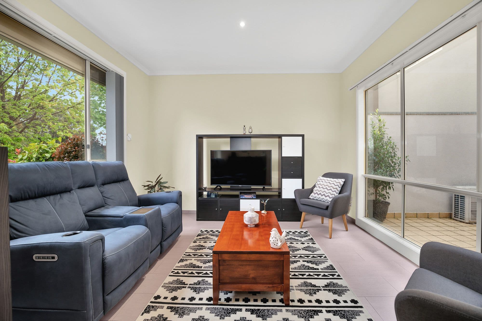 3 Almond Close, Werribee VIC 3030, Werribee - Thumbnail 2