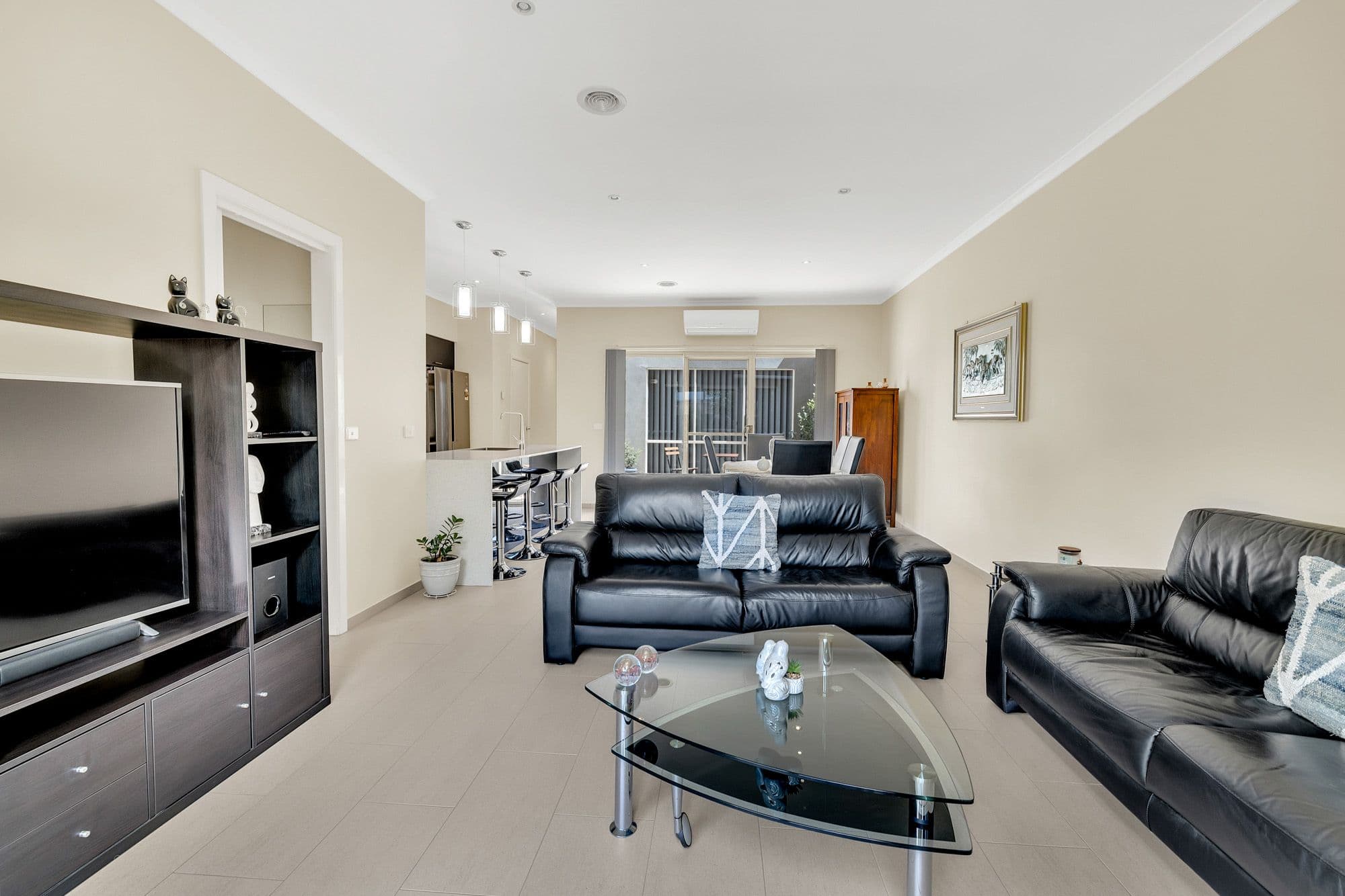 3 Almond Close, Werribee VIC 3030, Werribee - Thumbnail 6