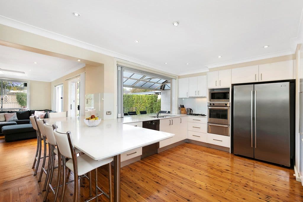 3 Loretta Place, Belrose - Thumbnail 2