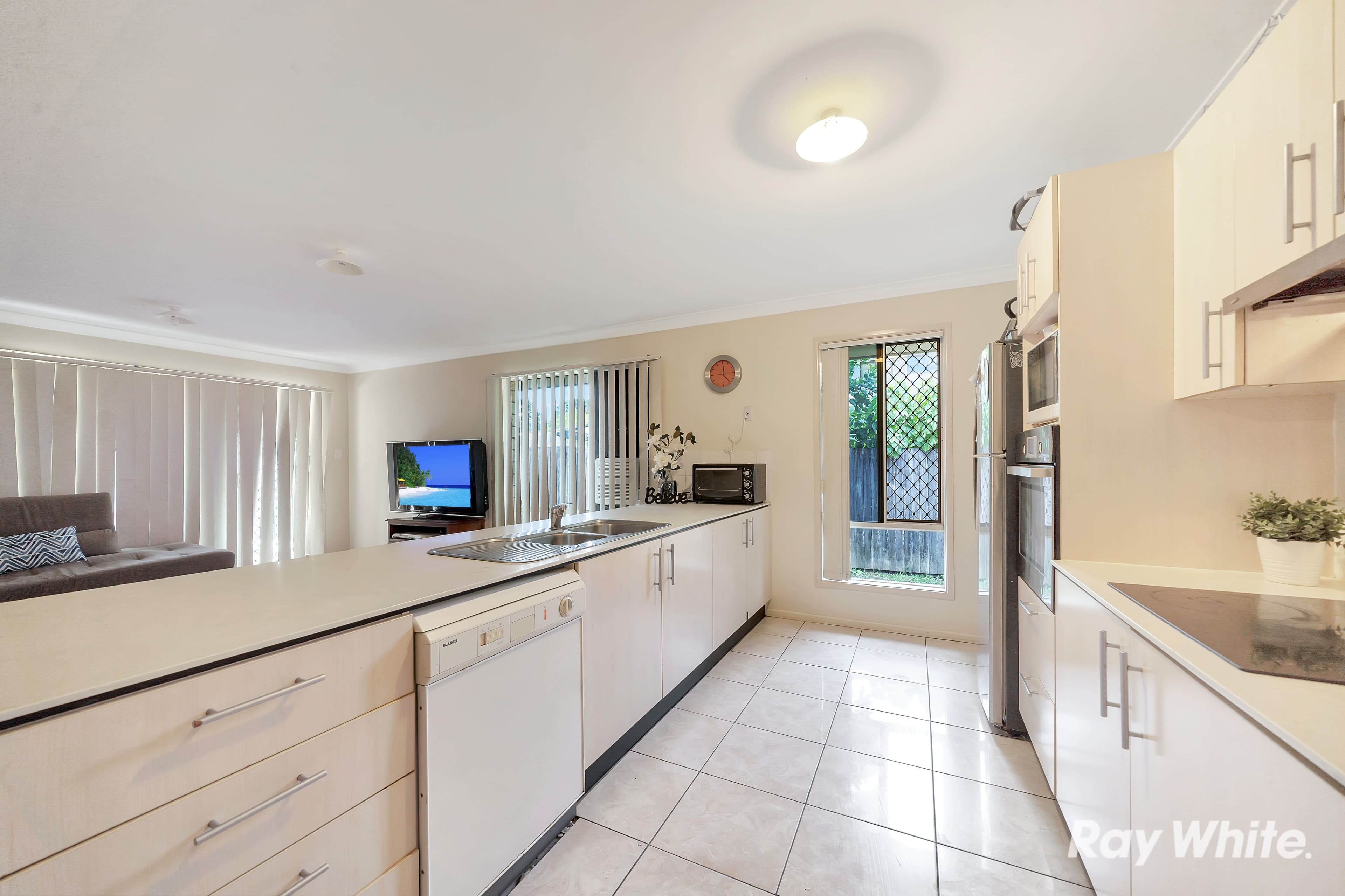 267 Logan Street, Eagleby QLD 4207, Eagleby - Thumbnail 3