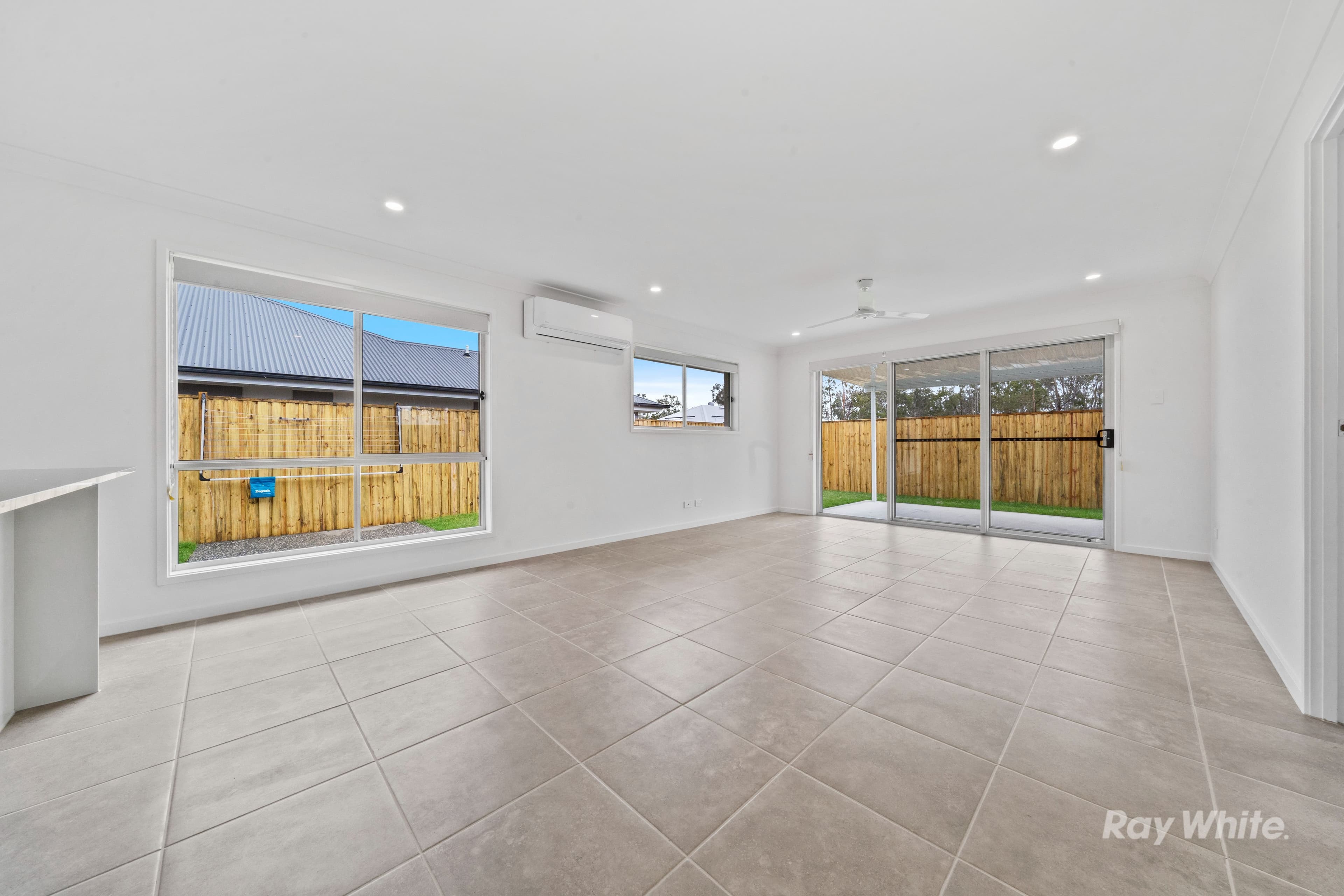 3 Bibury Street, Jimboomba QLD 4280, Jimboomba - Thumbnail 2