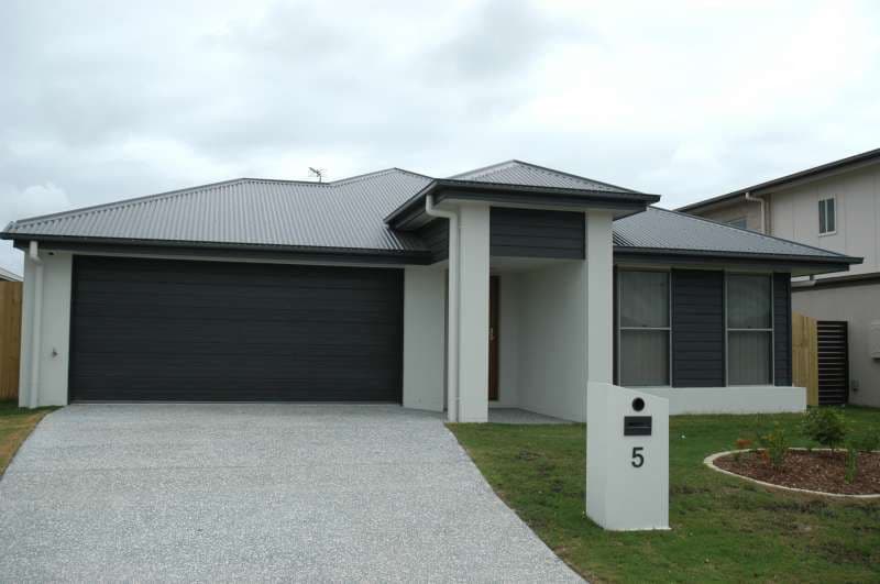 5 Arcadia Boulevard, Pimpama QLD 4209, Pimpama - Image 1