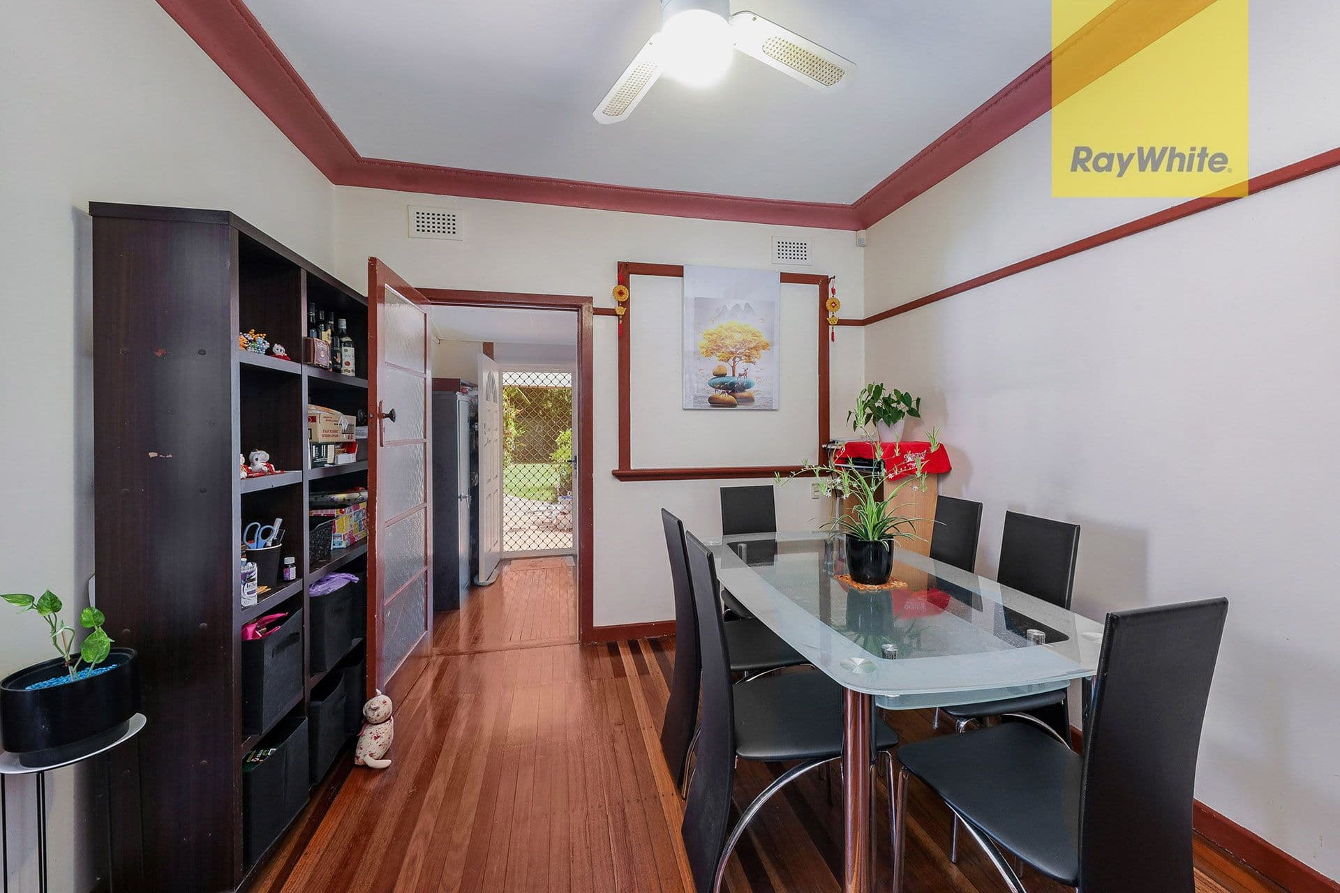 188 Broadarrow Road, Riverwood NSW 2210, Riverwood - Thumbnail 4