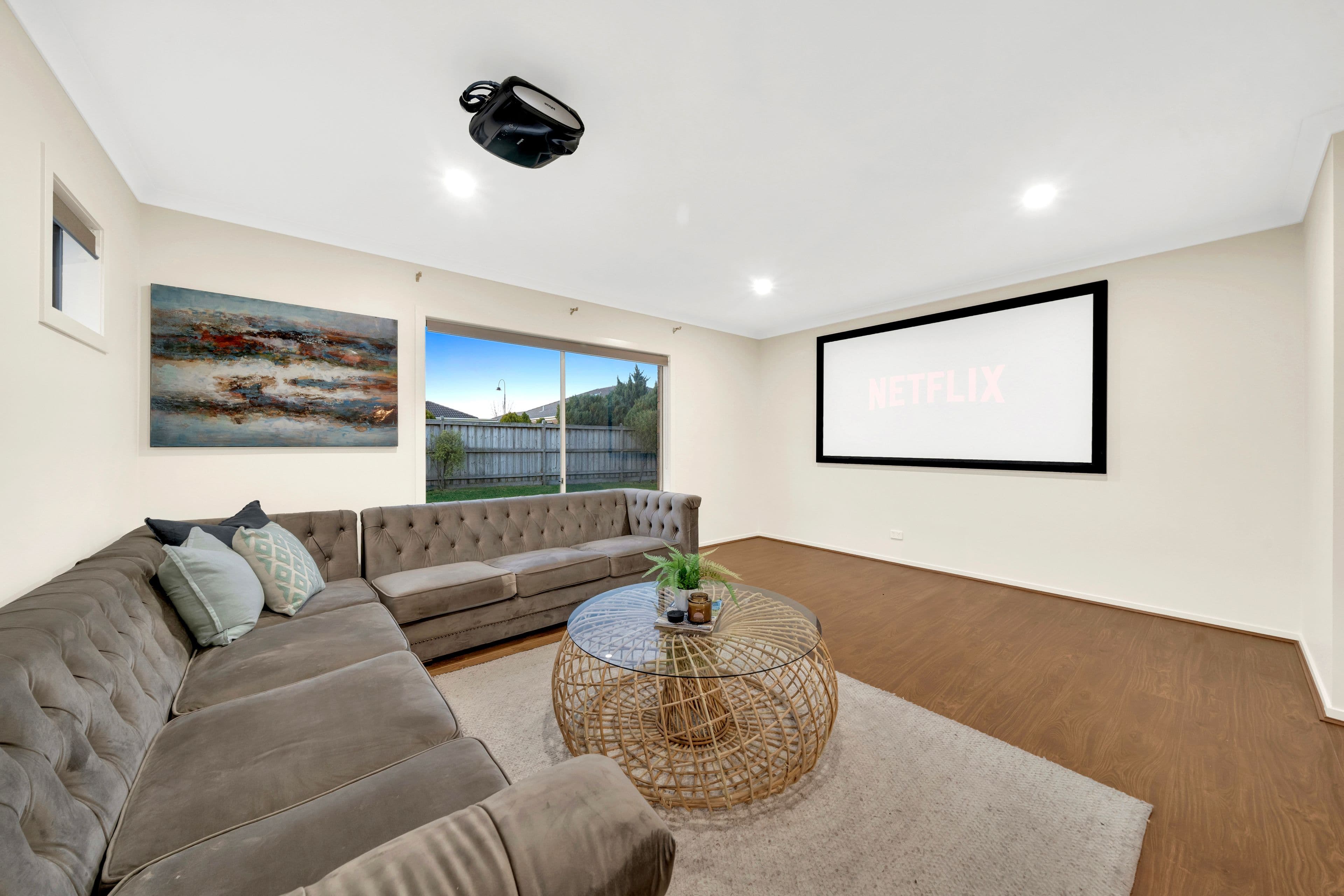 22 Viewline Way, Lyndhurst VIC 3975, Lyndhurst - Thumbnail 2