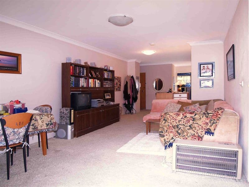 16 Kiora Road, MIRANDA NSW 2228, Miranda - Thumbnail 3