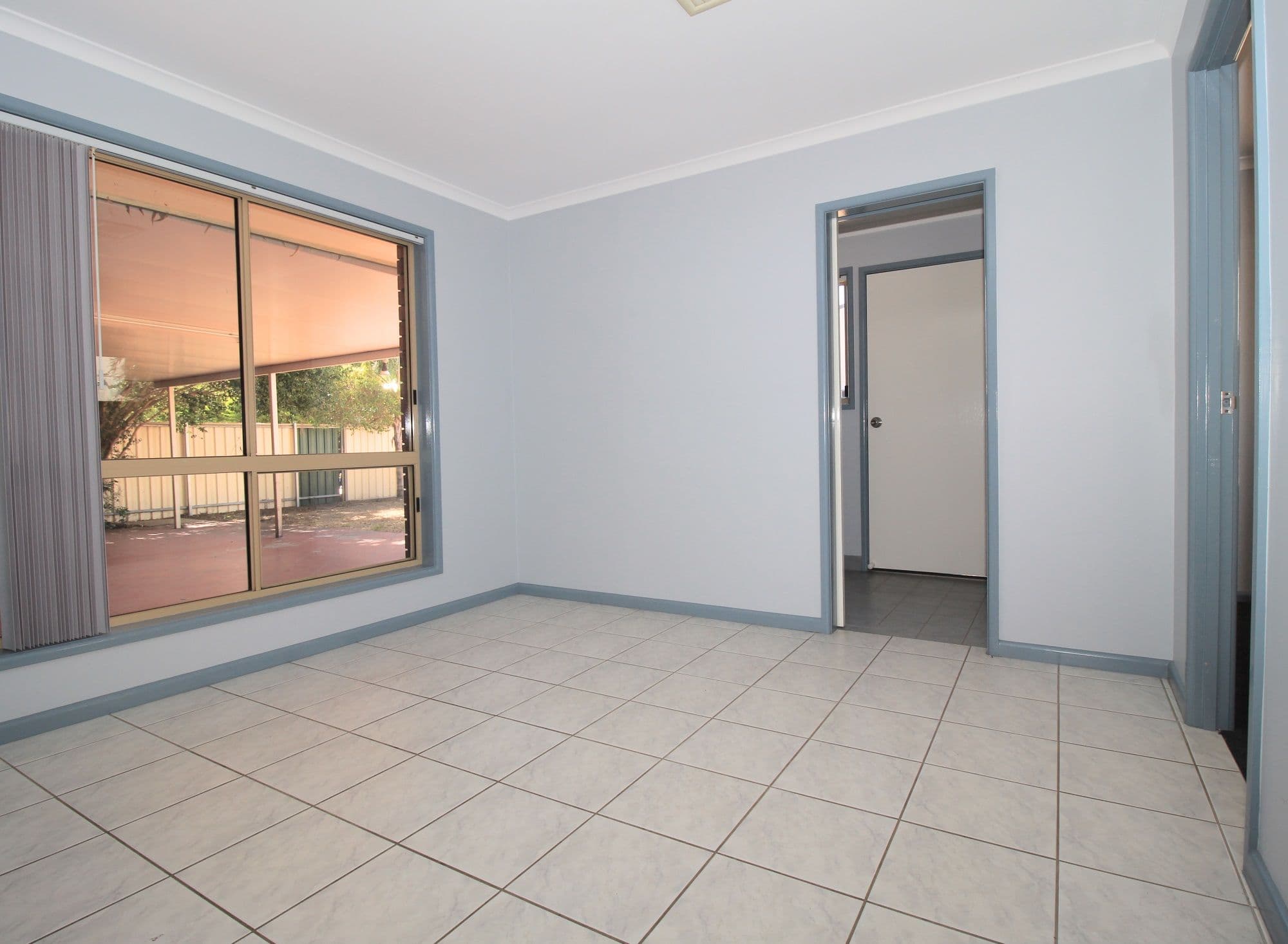 15 White Street, Emerald QLD 4720, Emerald - Thumbnail 6