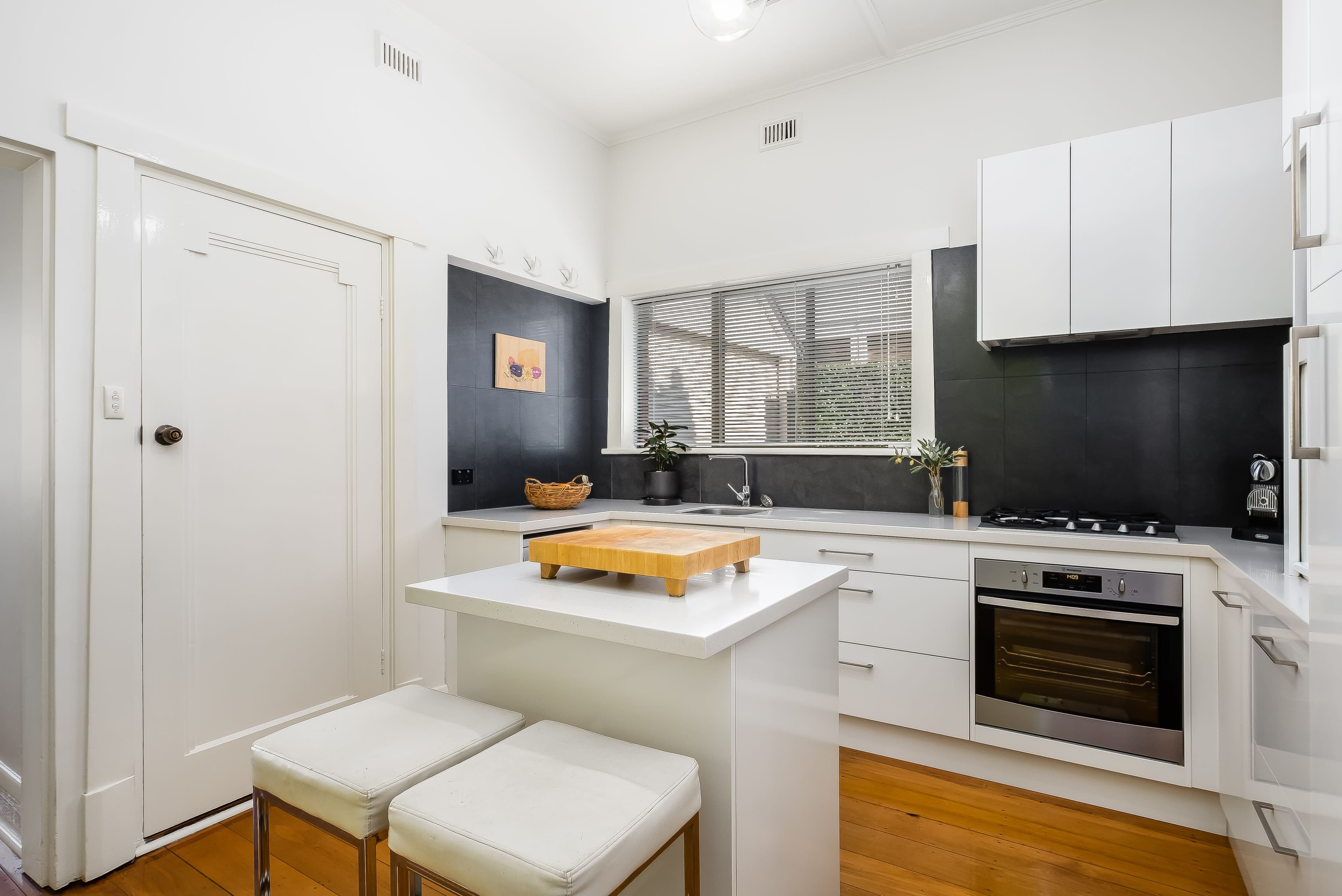 10 Young Street, Glenelg East SA 5045, Glenelg East - Thumbnail 8