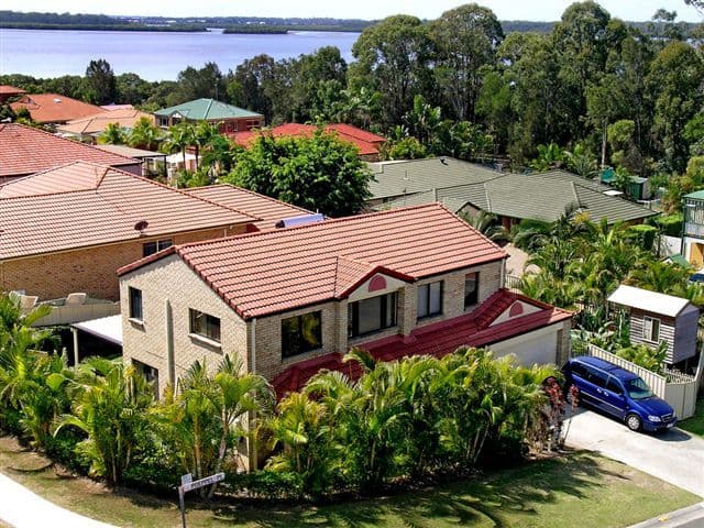 2 Poeppel Place, HELENSVALE QLD 4212, Helensvale - Thumbnail 2