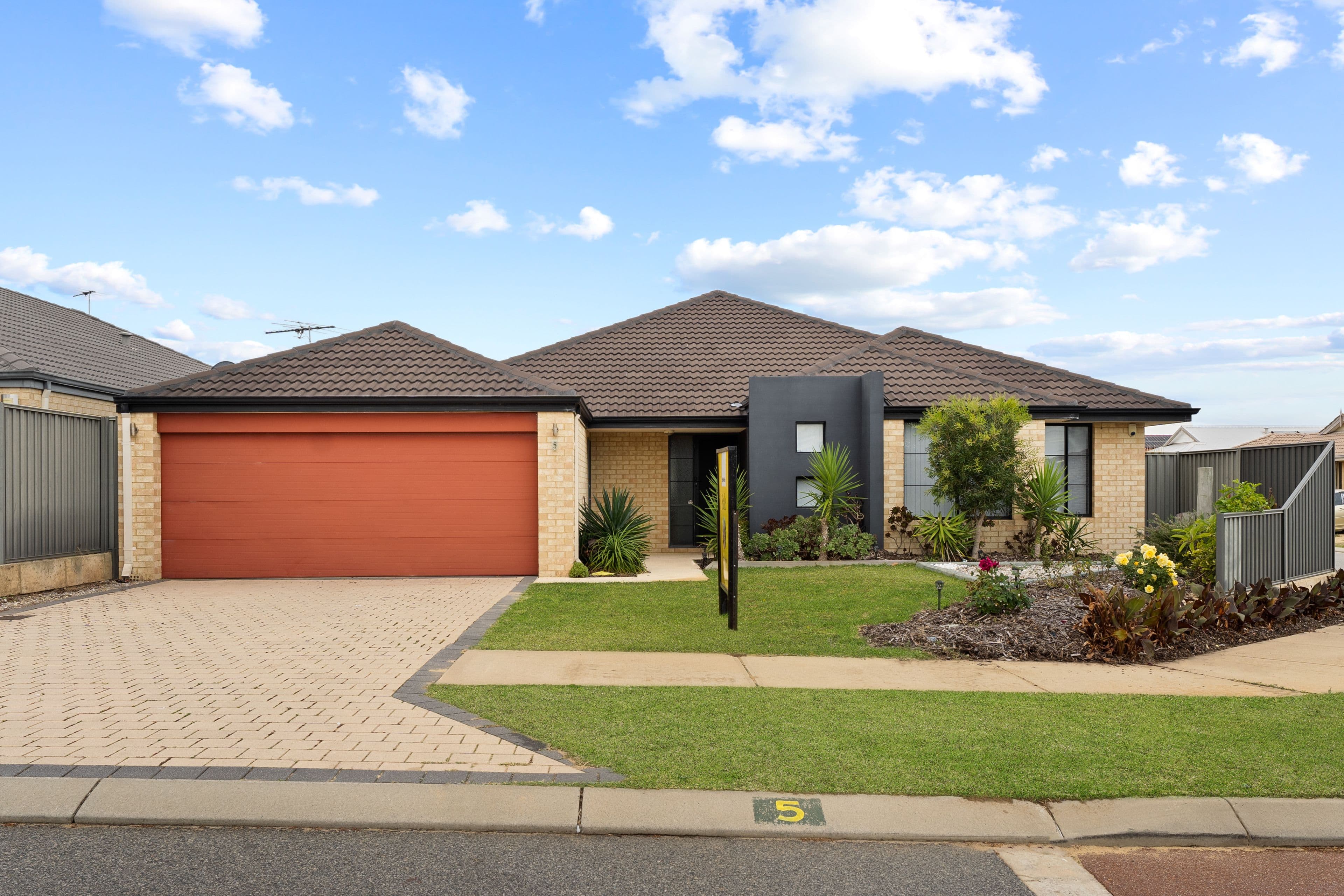 5 Regelia Way, Baldivis WA 6171, Baldivis - Thumbnail 2