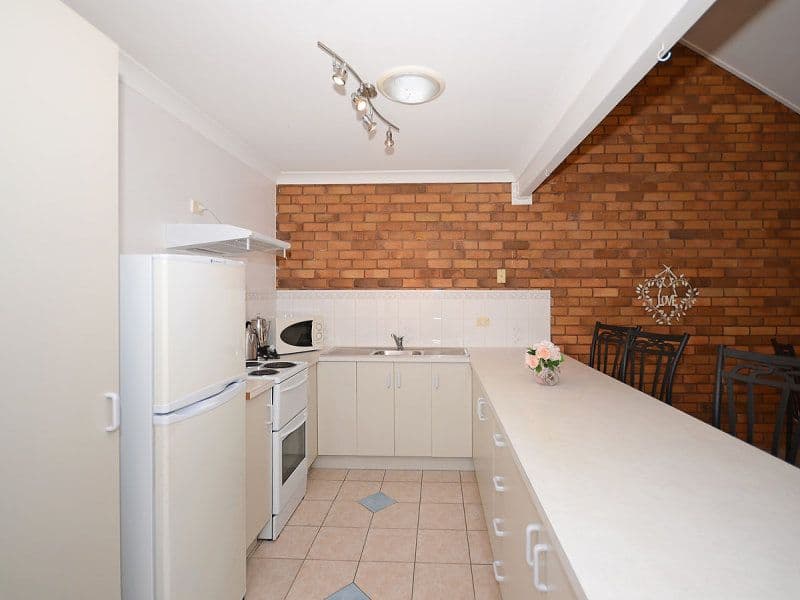 63 Hillyard Str, Pialba QLD 4655, Pialba - Thumbnail 6