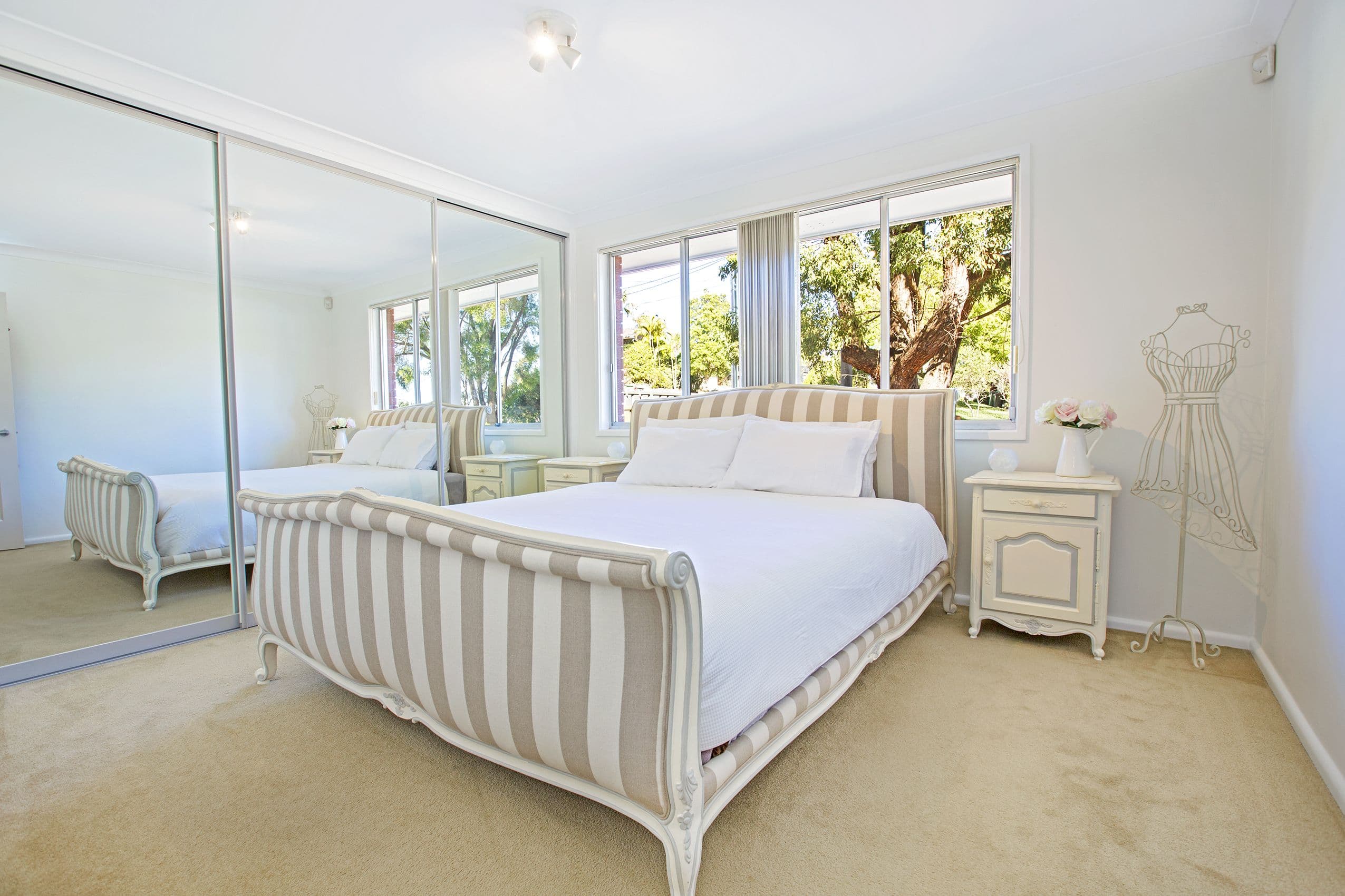 34 Donington Avenue, Georges Hall - Thumbnail 5