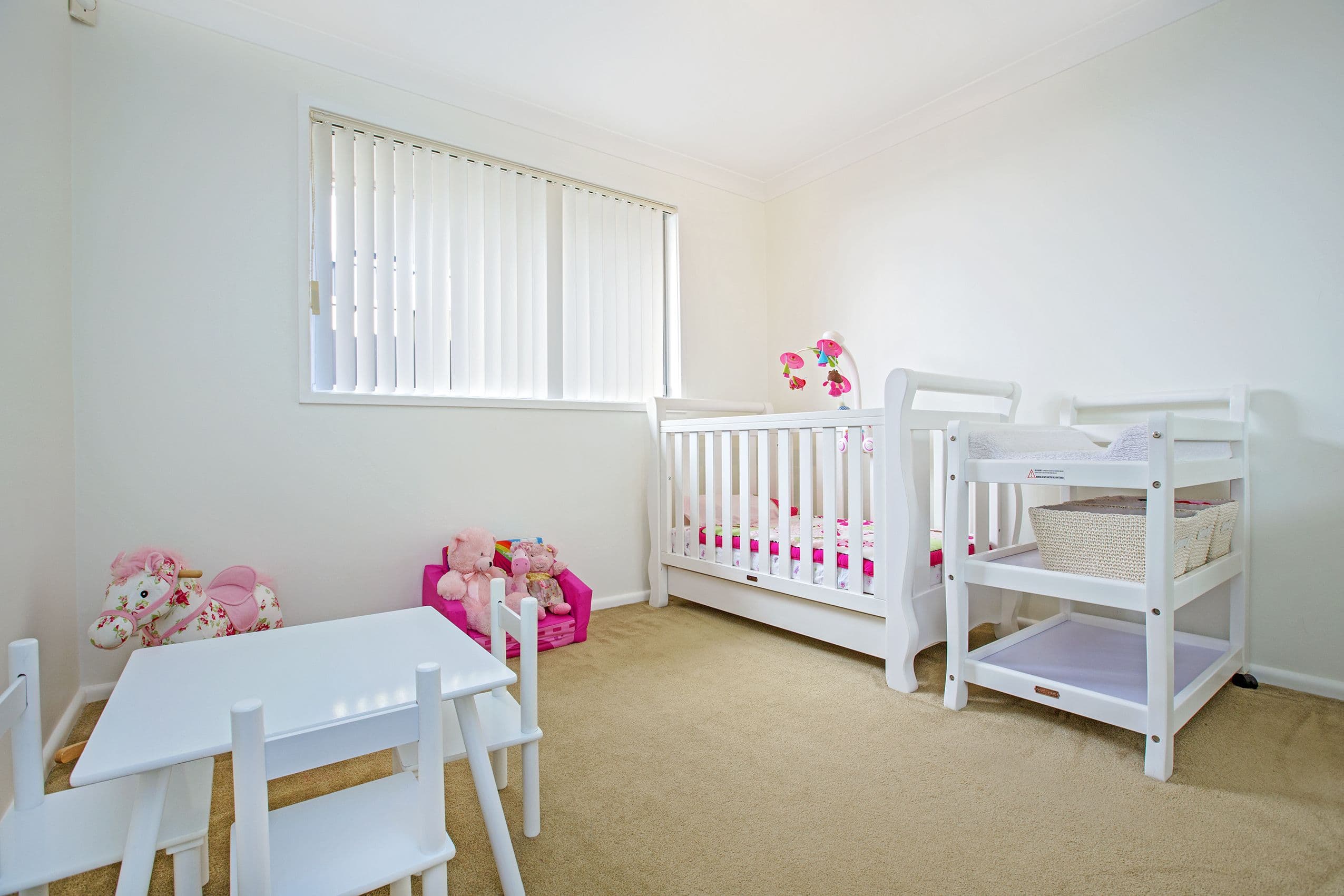 34 Donington Avenue, Georges Hall - Thumbnail 6