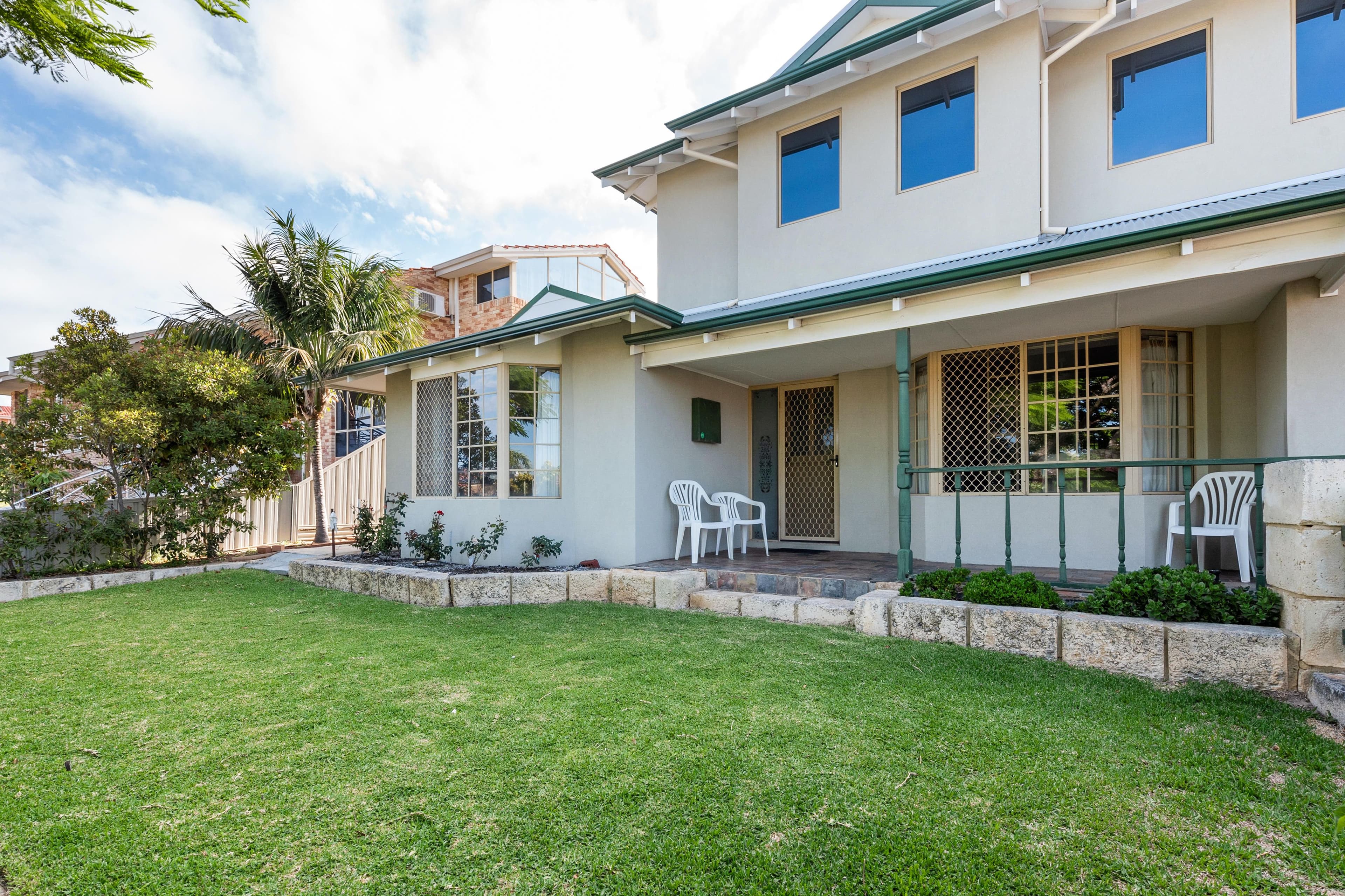 6 Calais Way, Sorrento WA 6020, Sorrento - Thumbnail 2