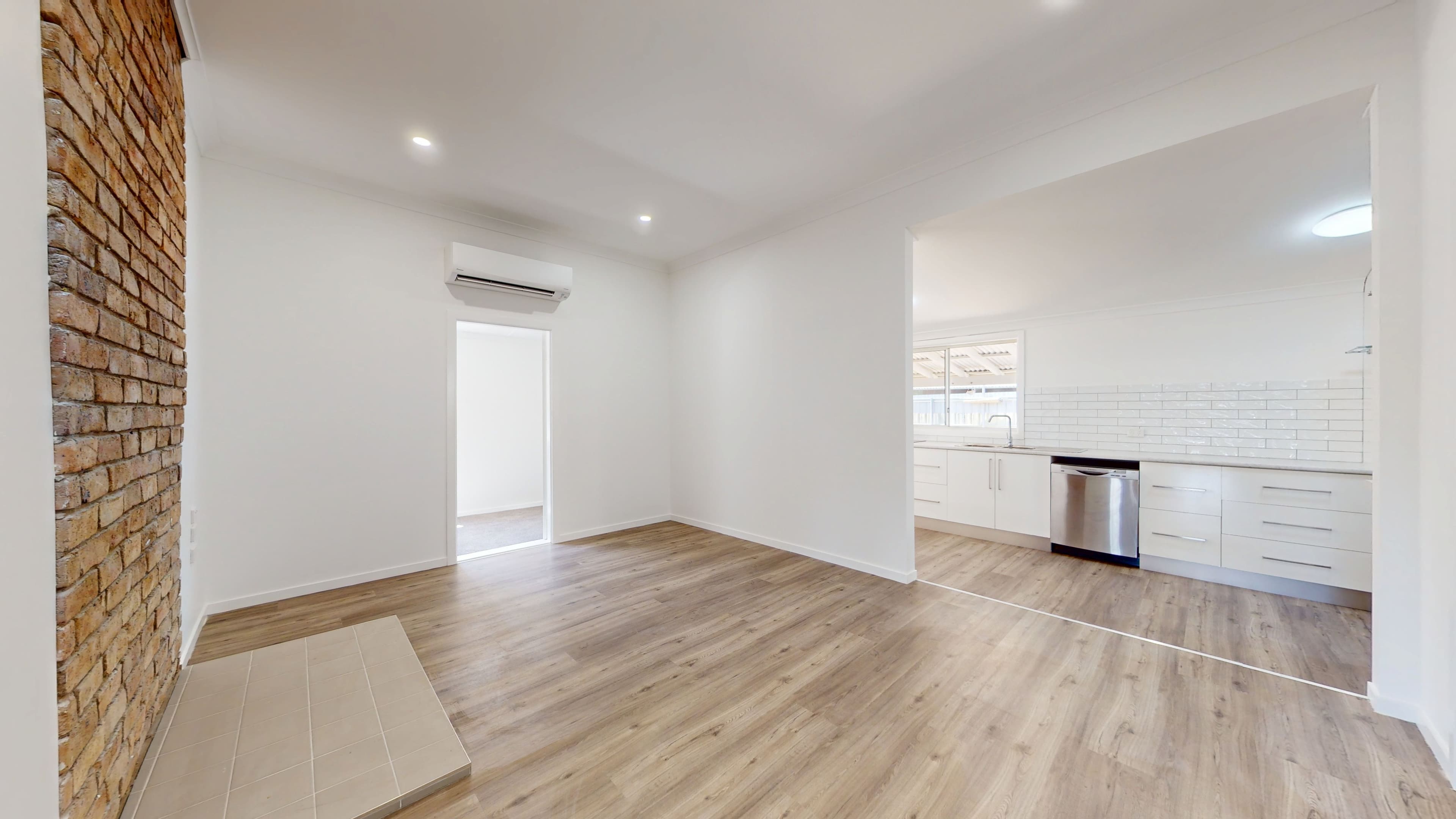 13A Trangie Road, Narromine NSW 2821, Narromine - Thumbnail 2