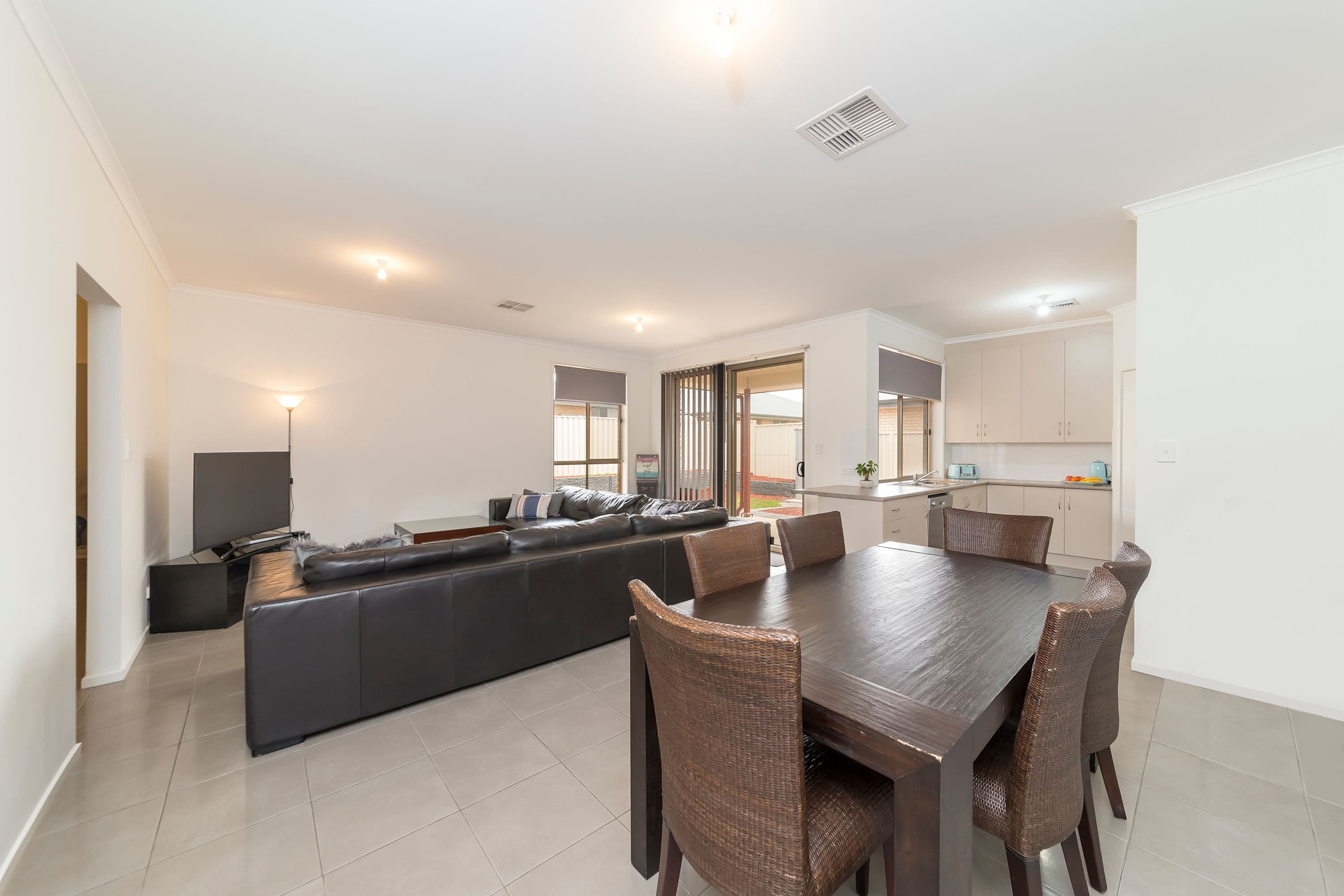 6 Cunningham Street, Reid SA 5118, Reid - Thumbnail 4