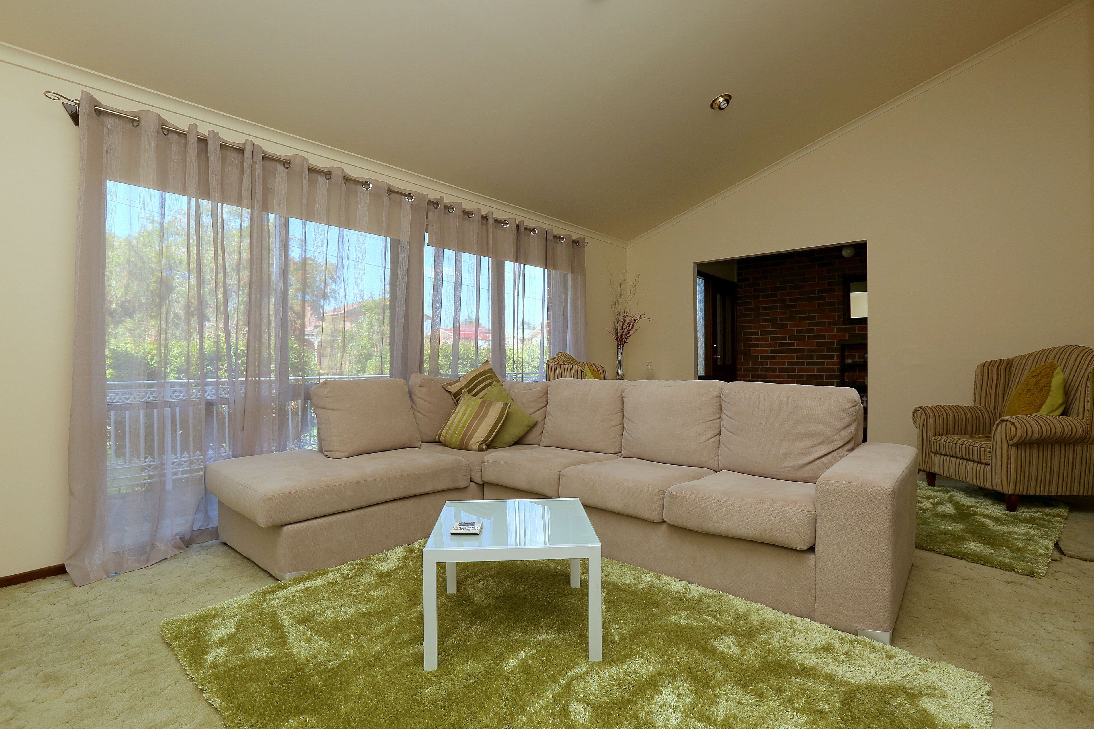 100 Lucinda Avenue, Bass Hill - Thumbnail 3