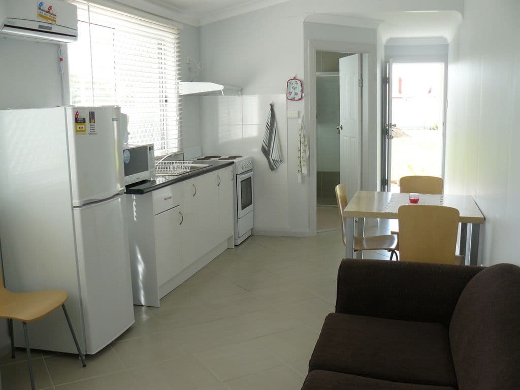 50 Dover Street, MOREE NSW 2400, Moree - Thumbnail 2