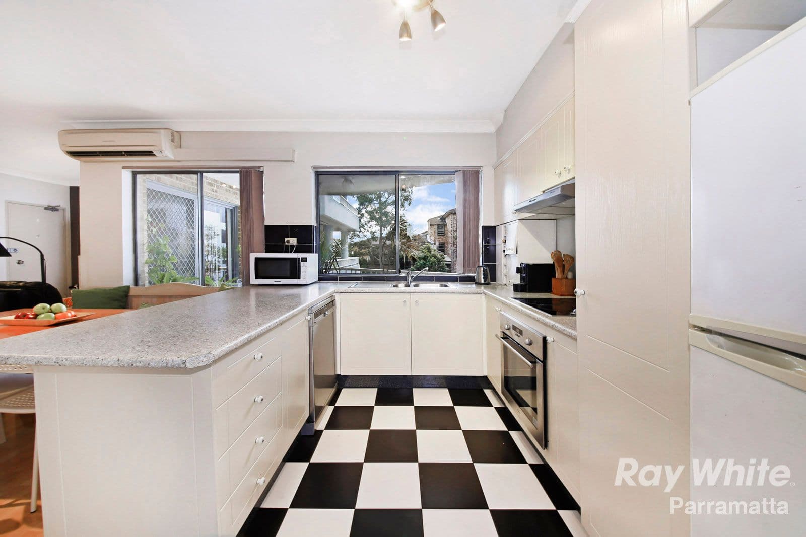 2A Cowper Street, Parramatta NSW 2150, Parramatta - Thumbnail 2