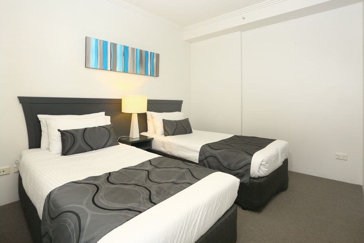 182-192 Marine Parade, Labrador QLD 4215, Labrador - Thumbnail 4
