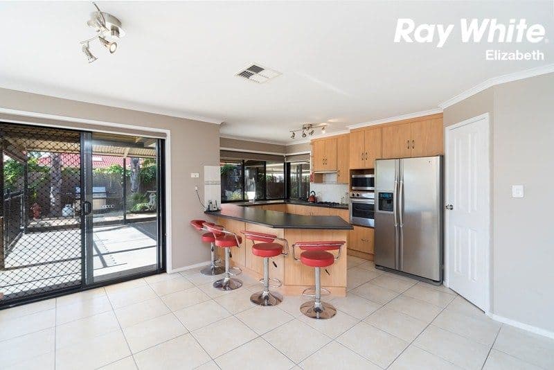 12 Everard Avenue, Andrews Farm SA 5114, Andrews Farm - Thumbnail 6