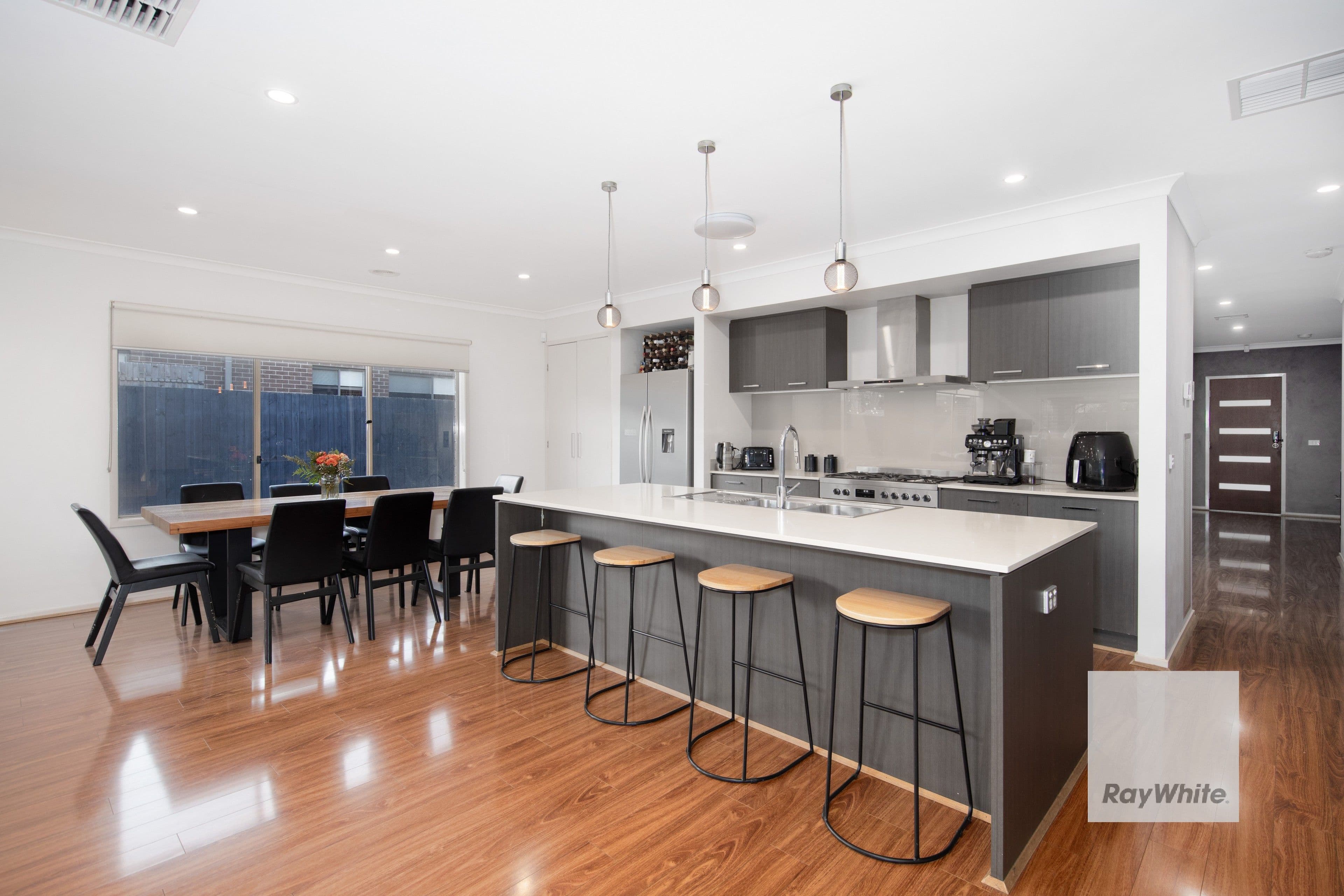 13 John Robert Place, Taylors Hill VIC 3037, Taylors Hill - Thumbnail 5