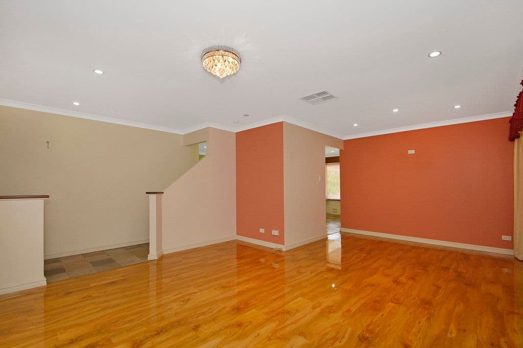 18 Paloma Loop, Marangaroo WA 6064, Marangaroo - Thumbnail 2