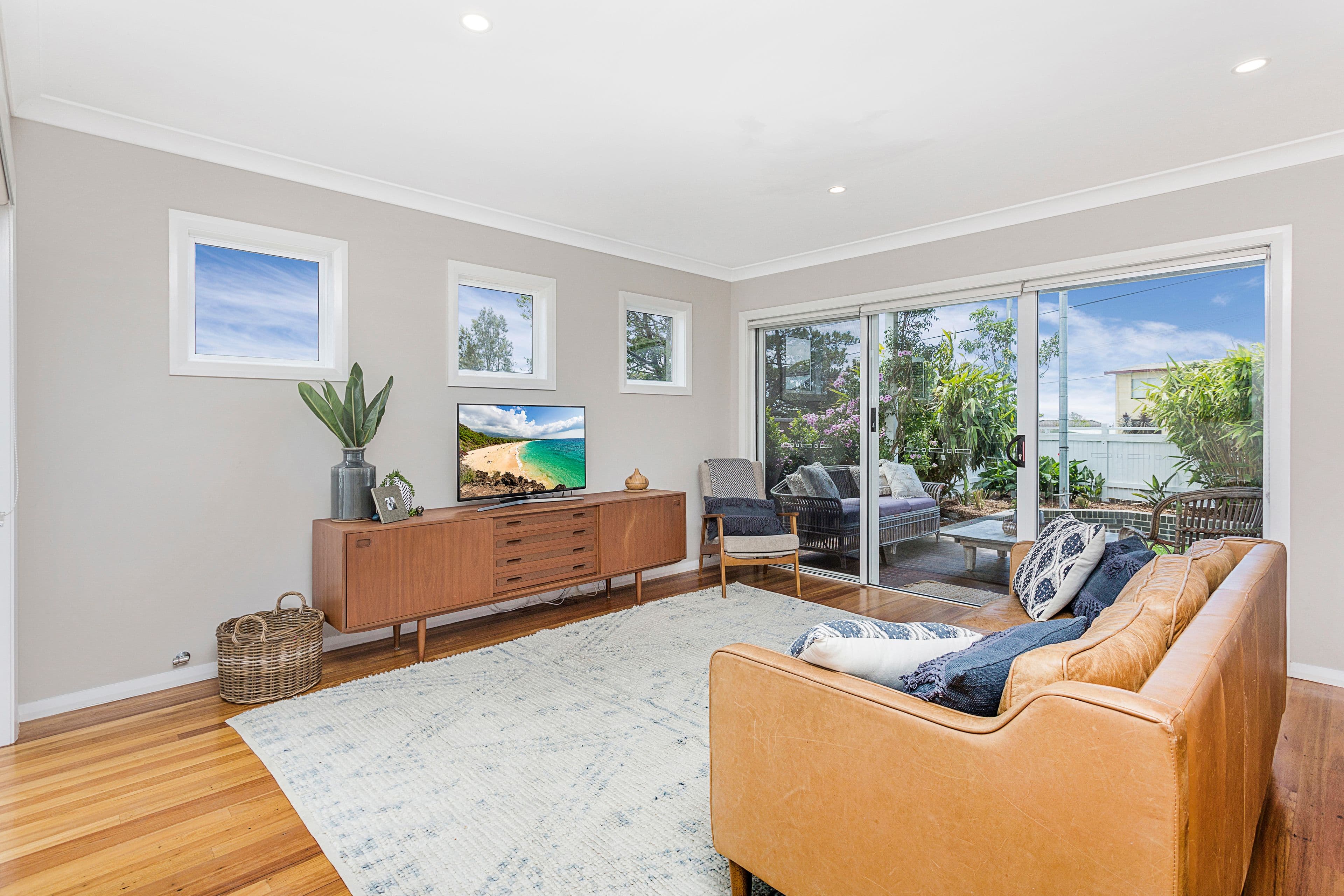 115 Riverside Drive, Kiama Downs - Thumbnail 2