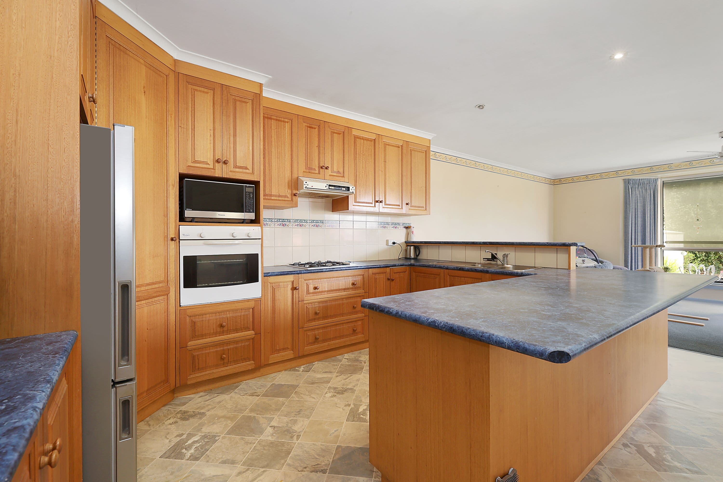 14 Edward Street, Cobden VIC 3266, Cobden - Thumbnail 3
