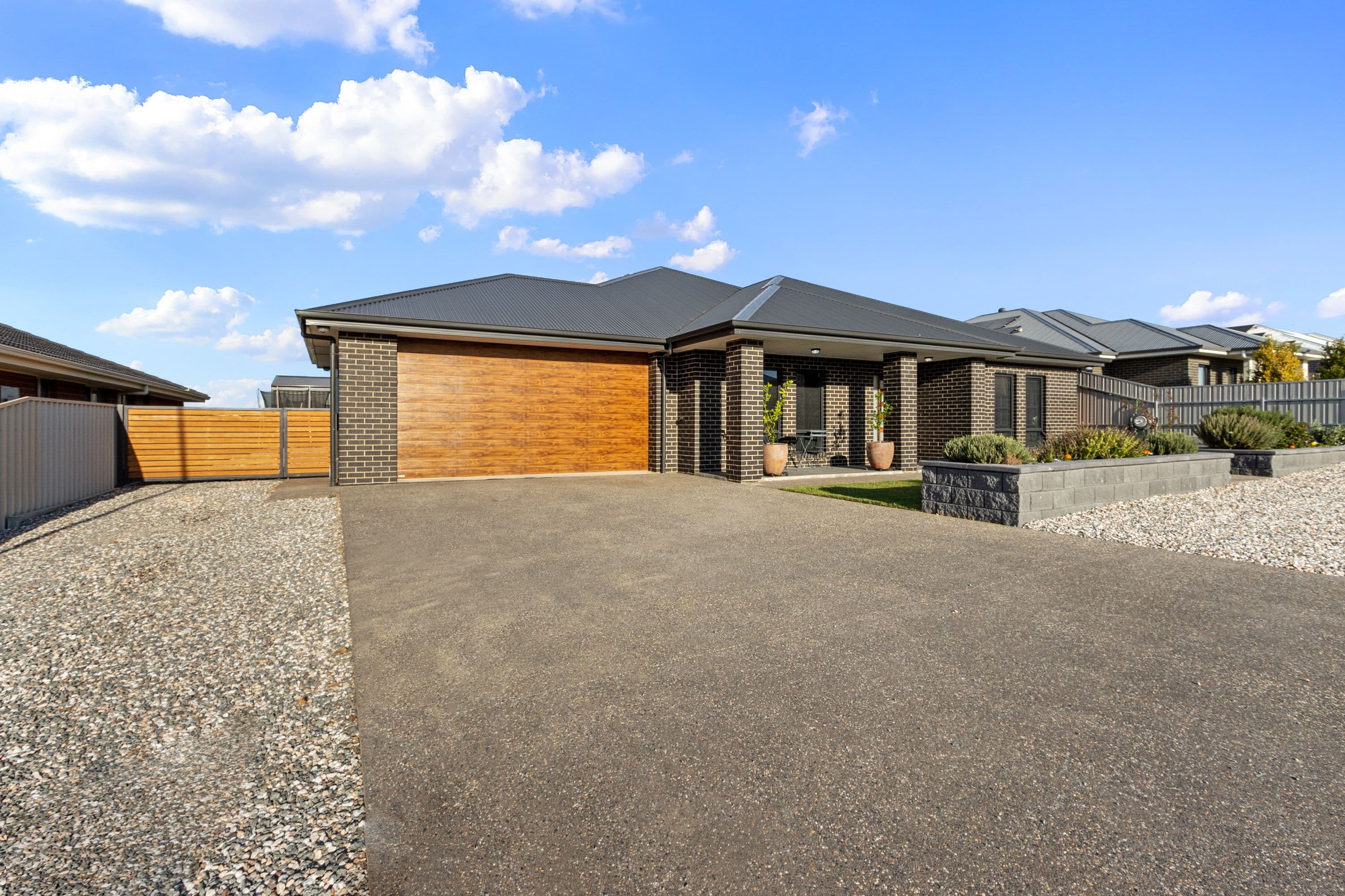 11 Murrin Street, Moonta Bay SA 5558, Moonta Bay - Image 1