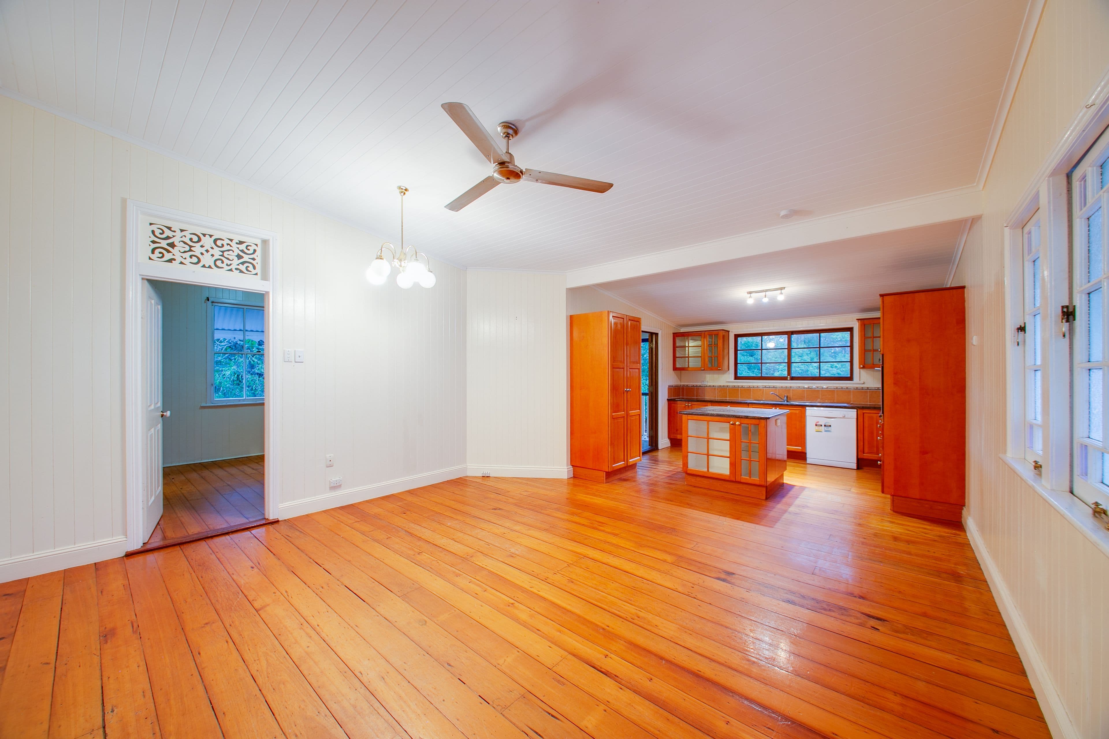 35 Waterworks Road, North Ipswich QLD 4305, North Ipswich - Thumbnail 5