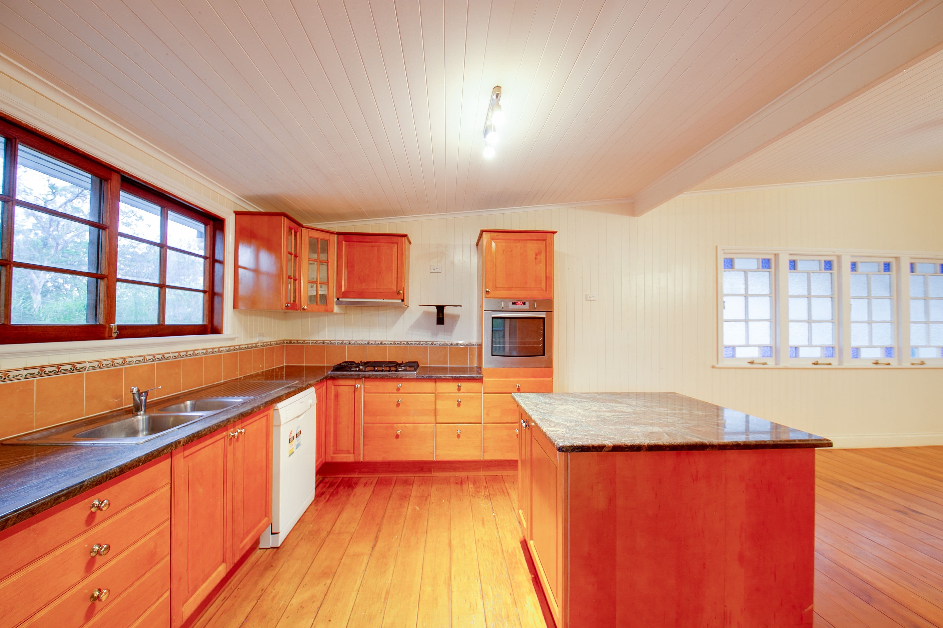 35 Waterworks Road, North Ipswich QLD 4305, North Ipswich - Thumbnail 7