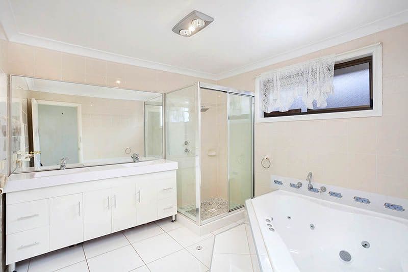 16 Premier Drive, Albion Park - Thumbnail 8