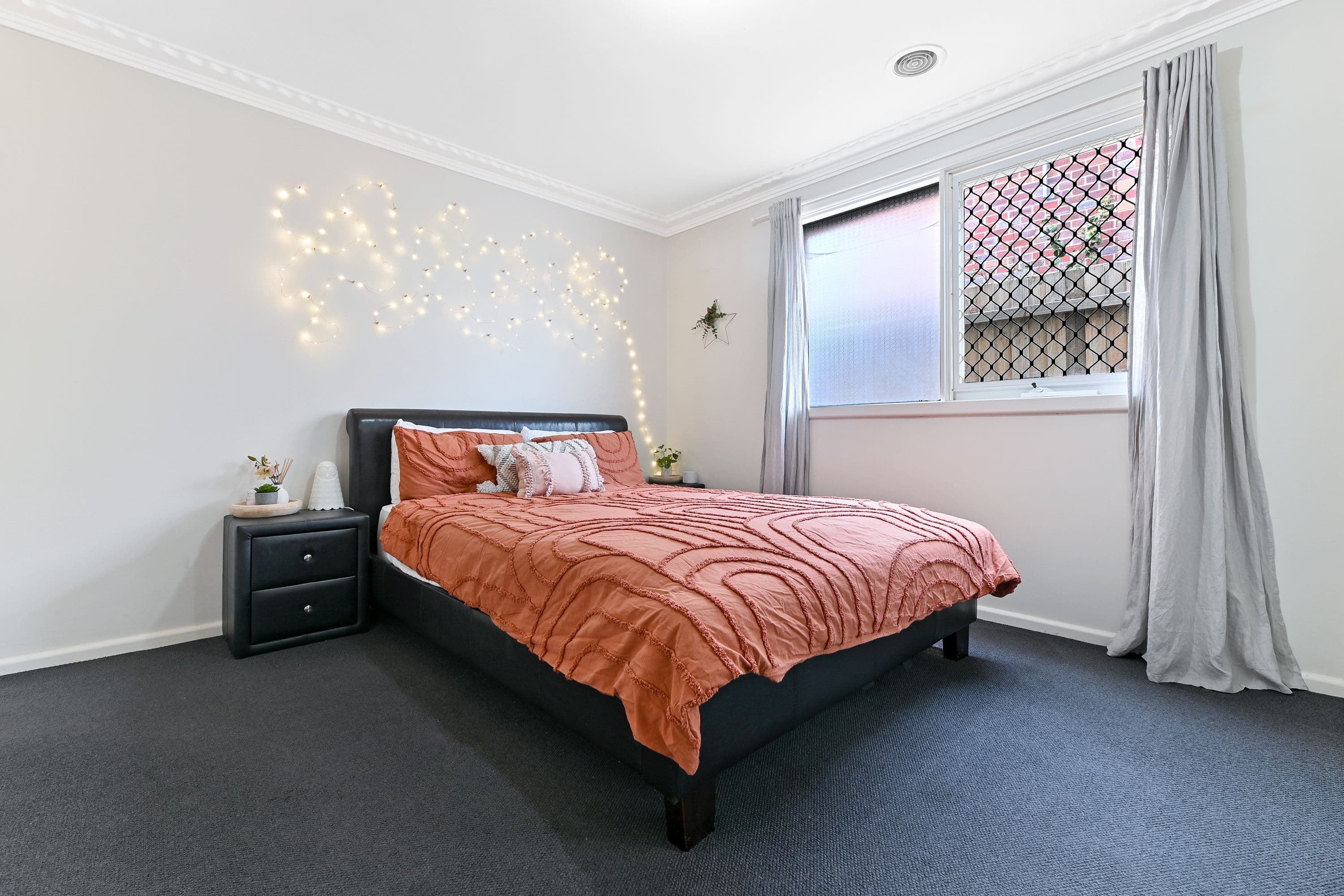 30 Bizley Street, Mount Waverley VIC 3149, Mount Waverley - Thumbnail 5