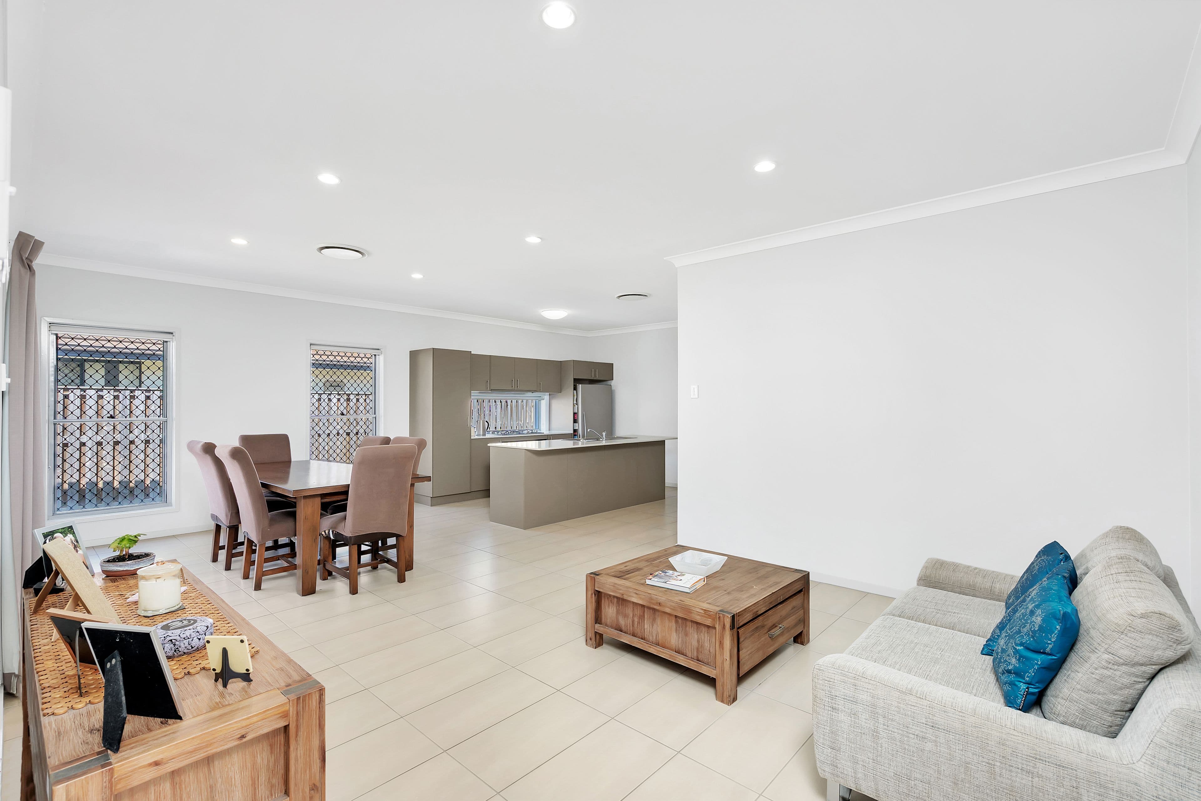 20 Galley Road, Hope Island QLD 4212, Hope Island - Thumbnail 3