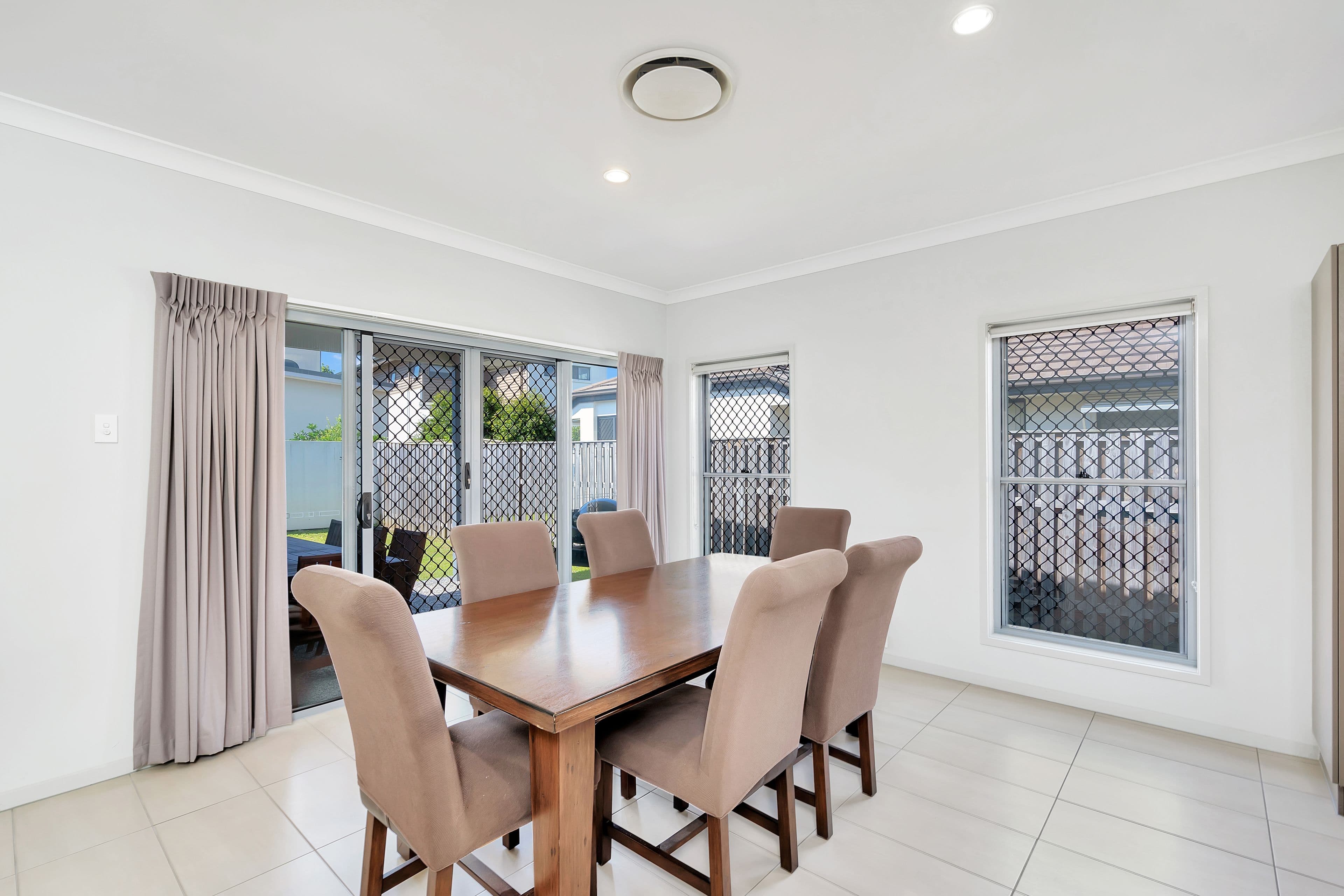 20 Galley Road, Hope Island QLD 4212, Hope Island - Thumbnail 4