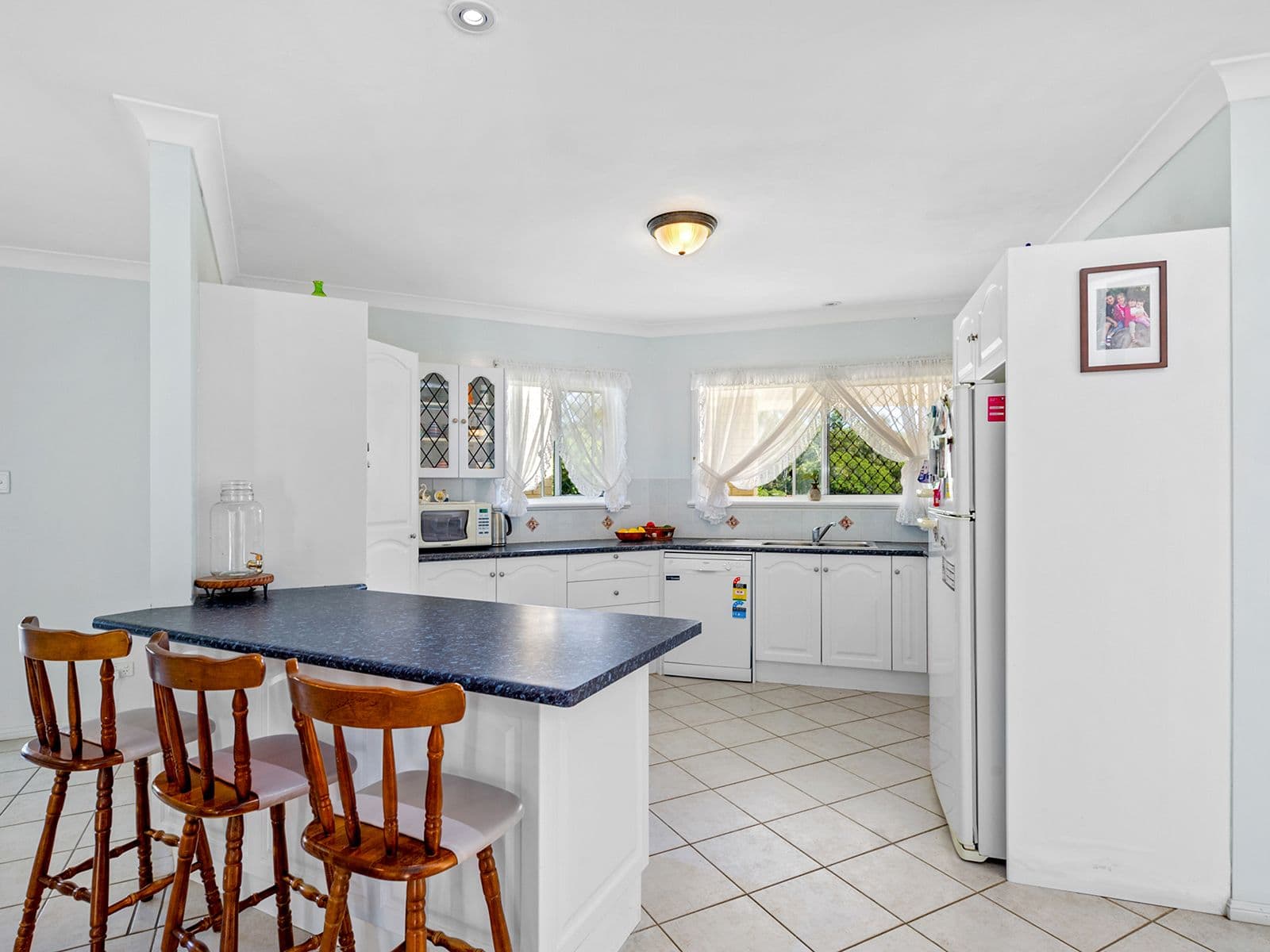 3 Gemini Place, Bridgeman Downs QLD 4035, Bridgeman Downs - Thumbnail 2