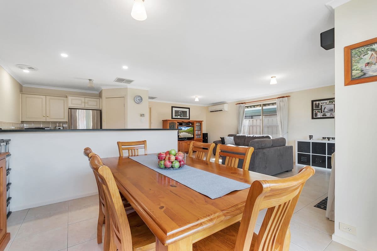 14 Cranmore Avenue, Craigmore SA 5114, Craigmore - Thumbnail 6