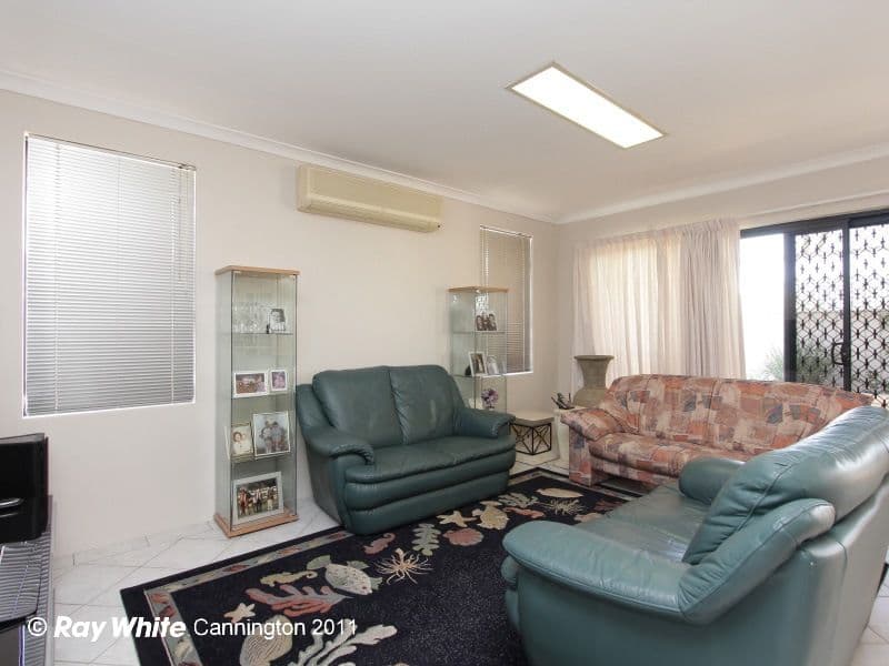 4 Santina Place, QUEENS PARK WA 6107, Queens Park - Thumbnail 3