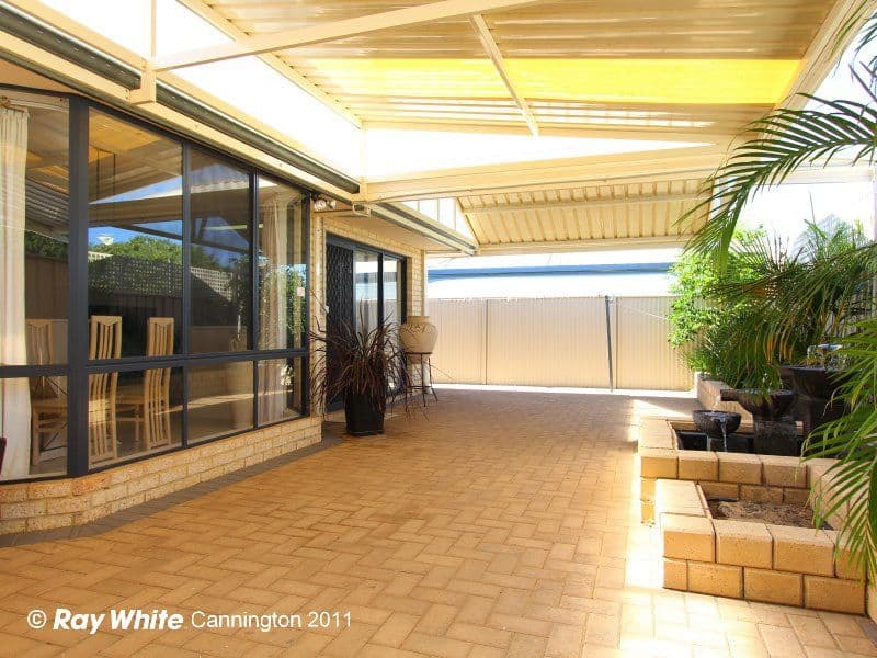 4 Santina Place, QUEENS PARK WA 6107, Queens Park - Thumbnail 4