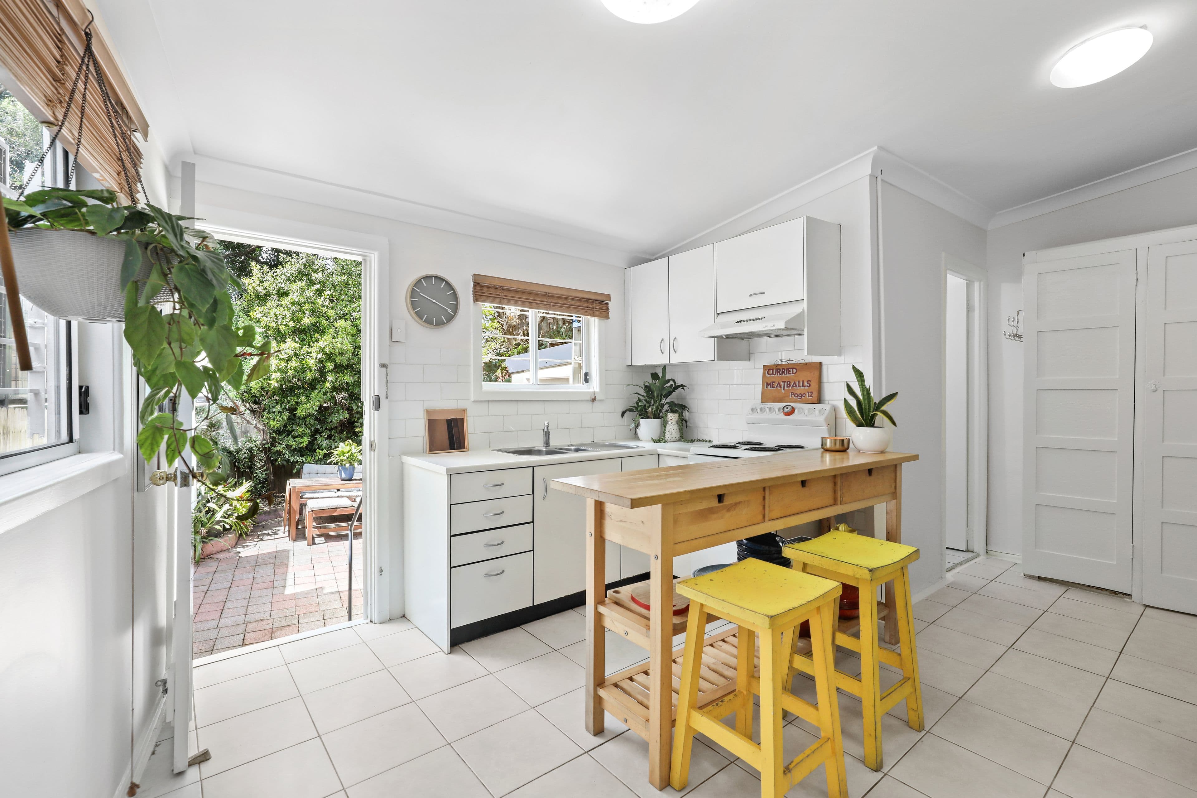 8 Whitehorse Street, Newtown NSW 2042, Newtown - Thumbnail 3