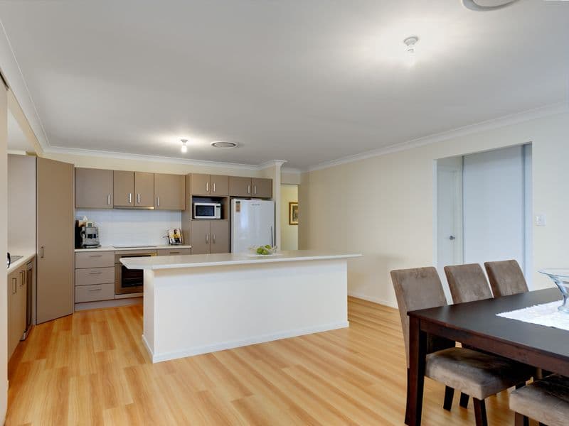 11 Olsen Close, KURABY QLD 4112, Kuraby - Thumbnail 2
