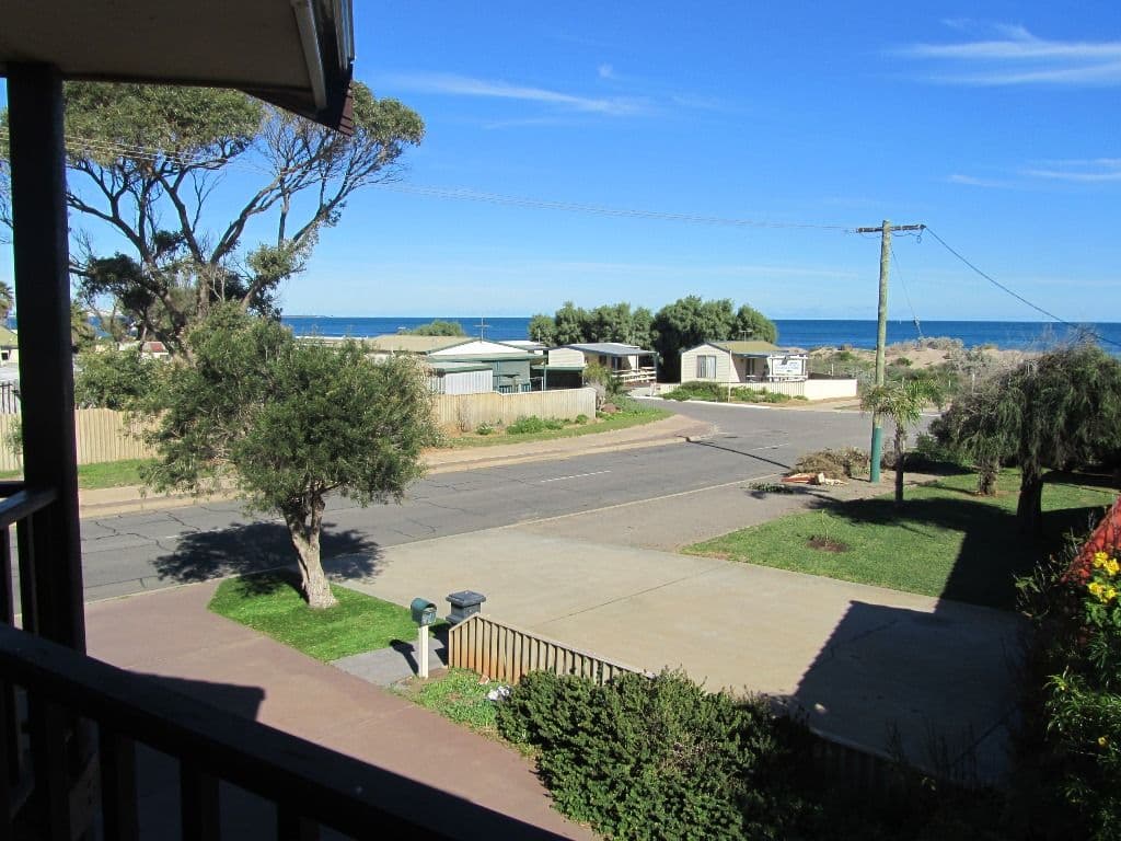 7 Bosley Street, SUNSET BEACH WA 6530, Sunset Beach - Thumbnail 4