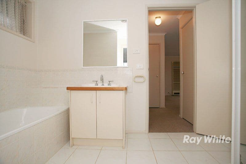 1 Conferta Court, CRANBOURNE VIC 3977, Cranbourne West - Thumbnail 5