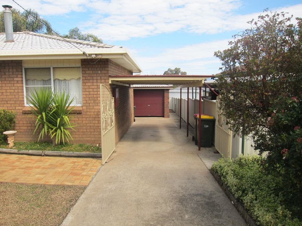8 Avon Place, TAMWORTH NSW 2340, Tamworth - Thumbnail 5