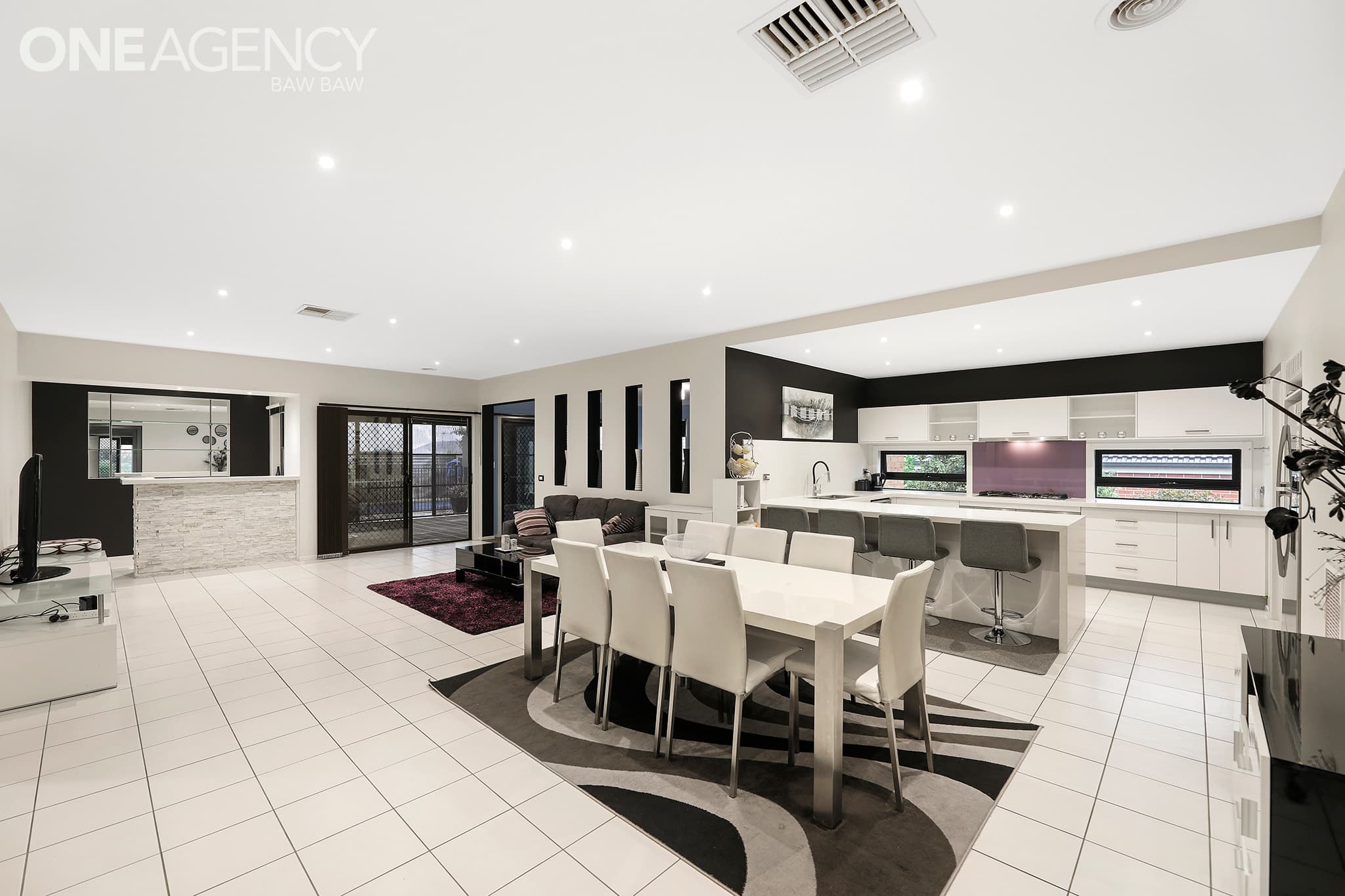 17 Valleyview Grove, Drouin, Drouin - Thumbnail 2