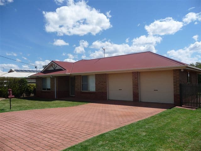 535 Greenwattle Street, GLENVALE QLD 4350, Glenvale - Thumbnail 2