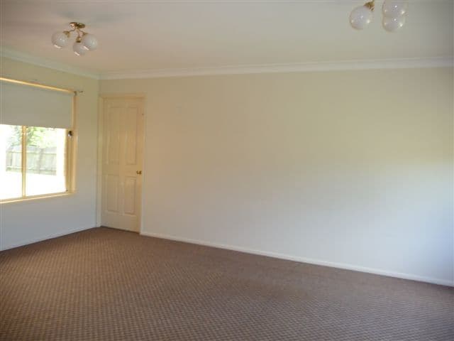 535 Greenwattle Street, GLENVALE QLD 4350, Glenvale - Thumbnail 6