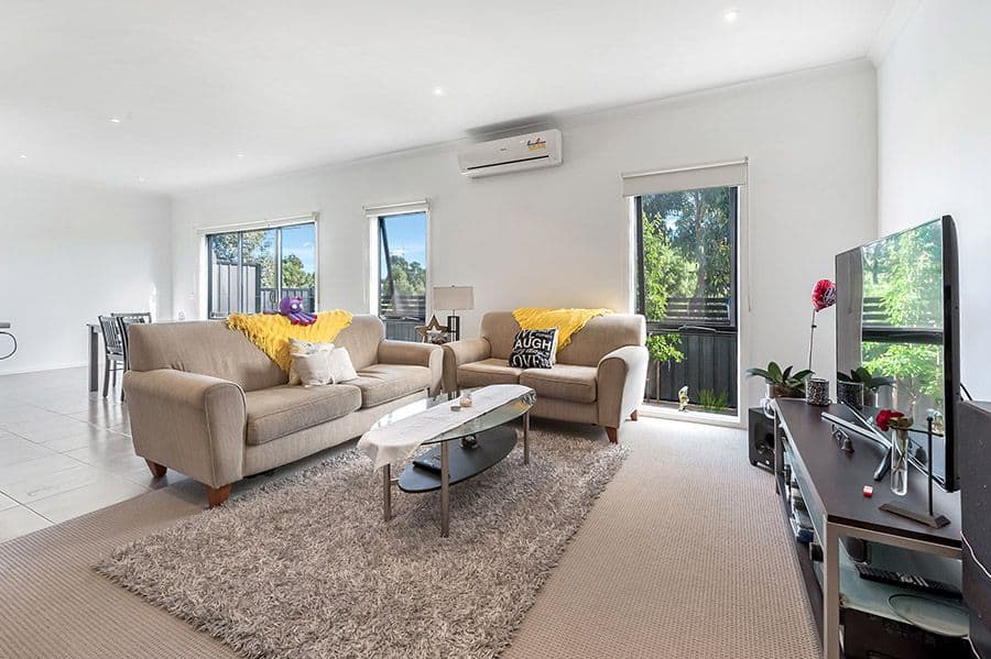 38 Mallard Circuit, Craigieburn VIC 3064, Craigieburn - Thumbnail 4